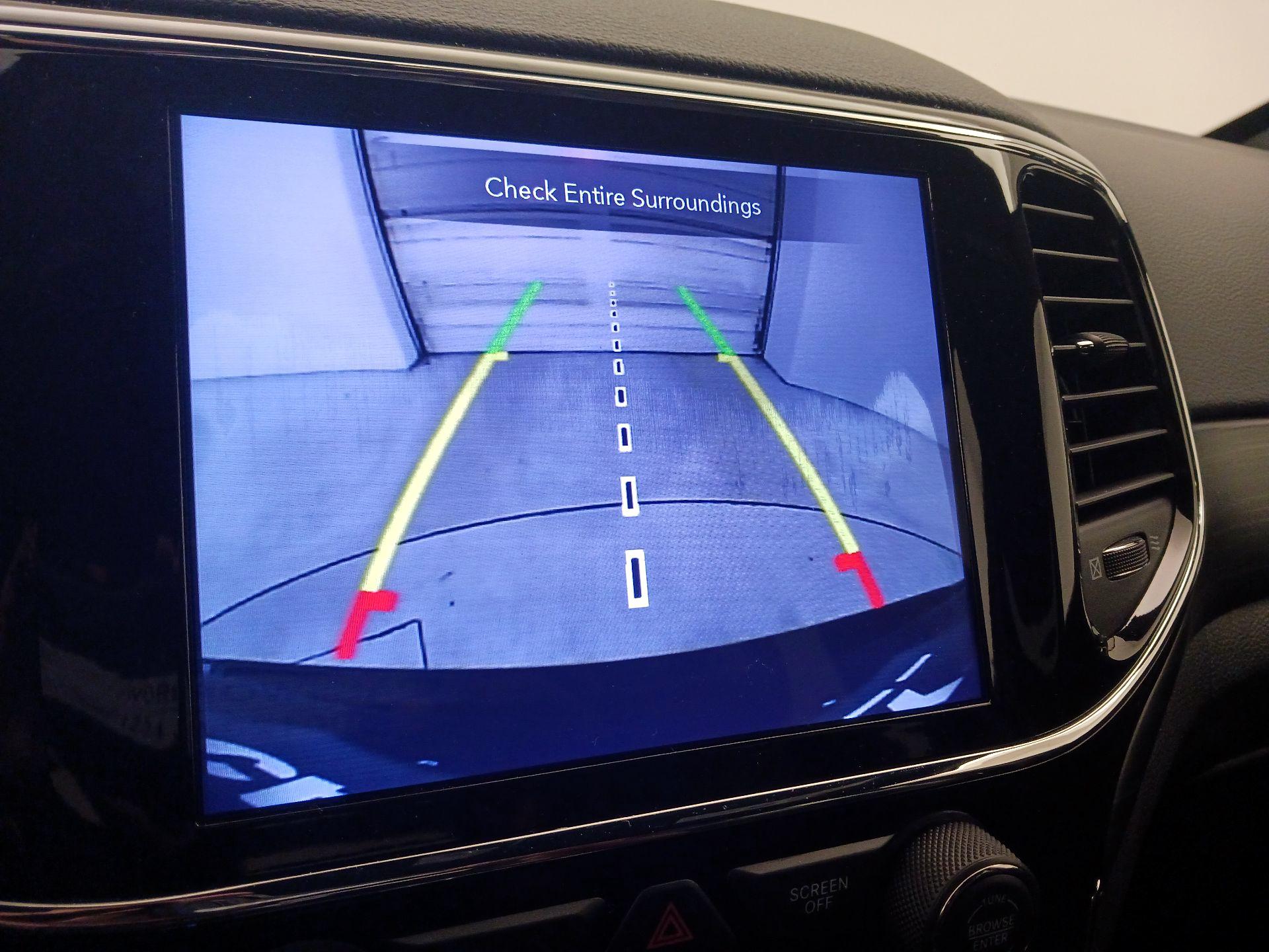 Thumbnail: 2021 Jeep Grand Cherokee - 15