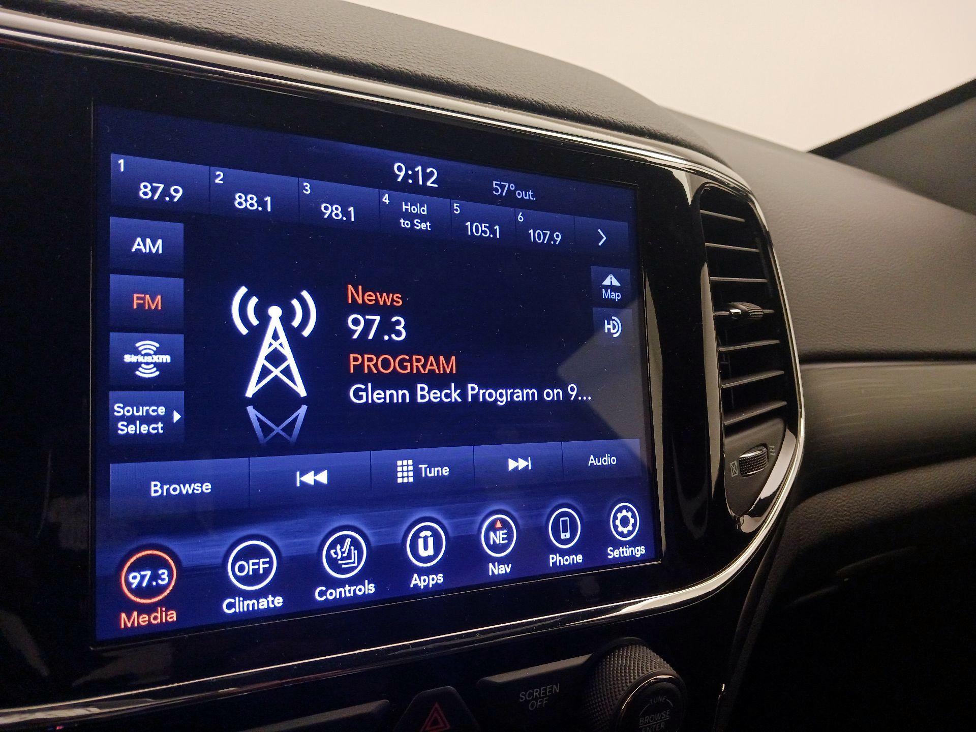 Thumbnail: 2021 Jeep Grand Cherokee - 16