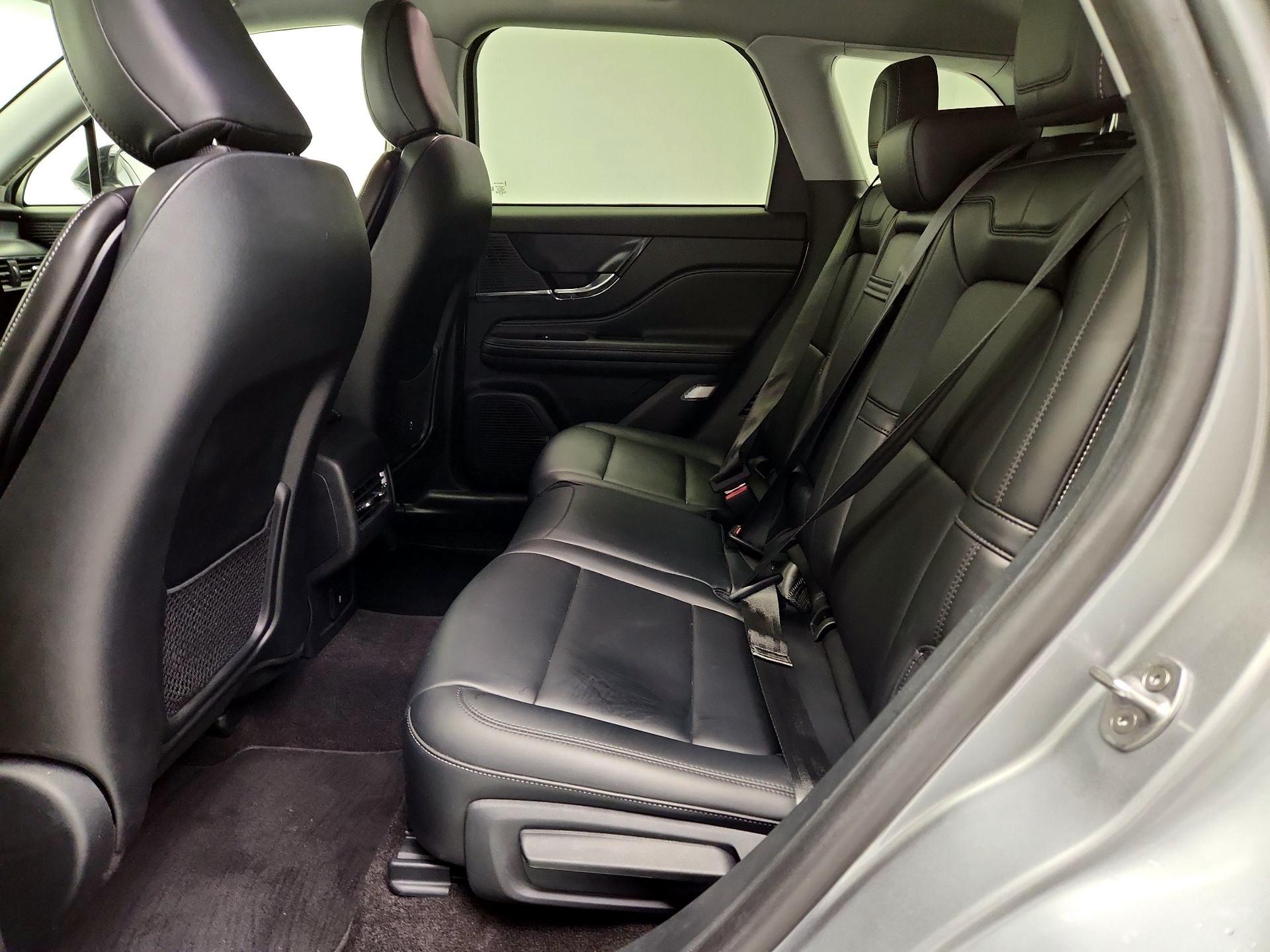 Thumbnail: 2021 Lincoln Corsair - 20