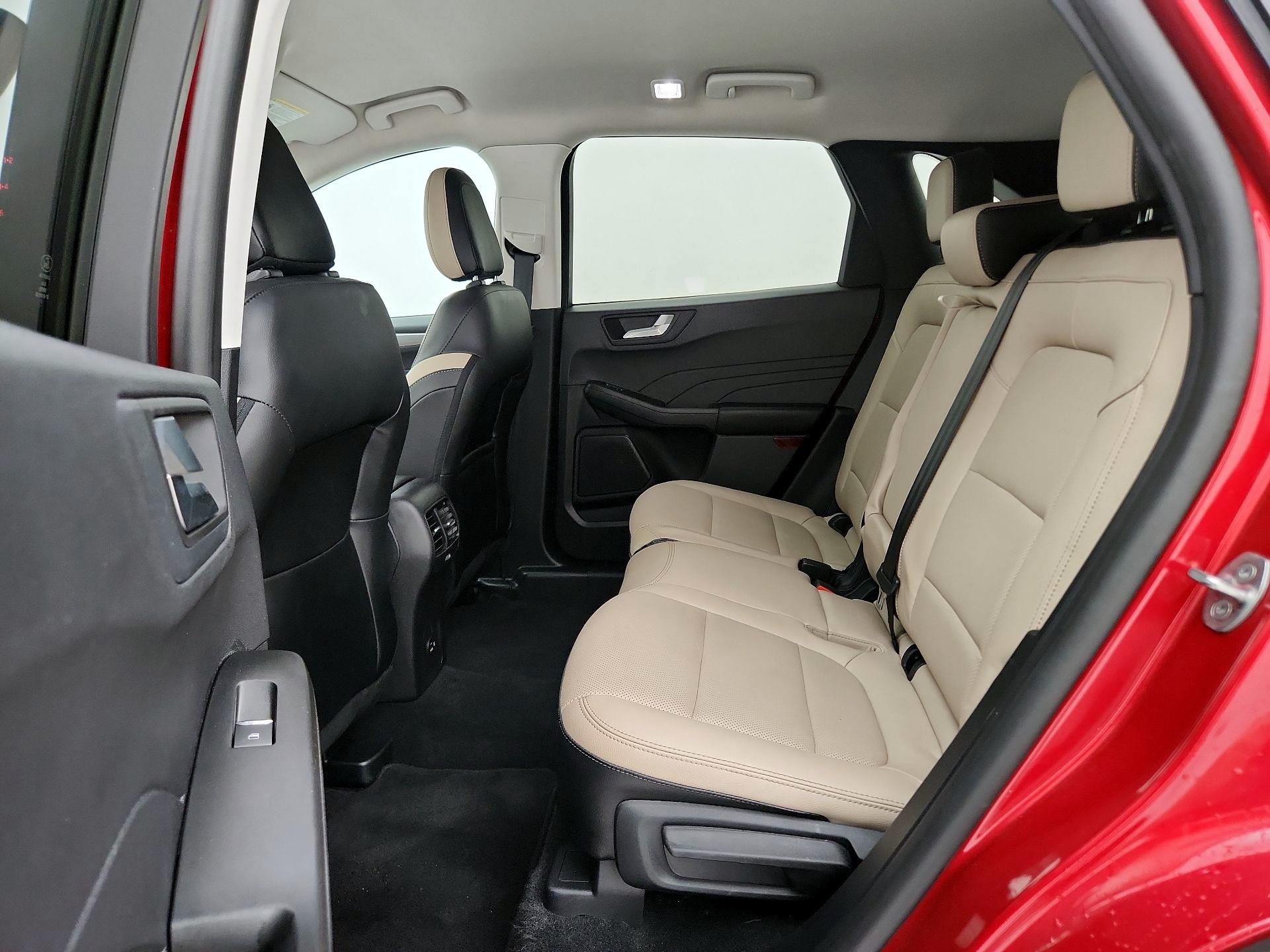 Thumbnail: 2022 Ford Escape - 20