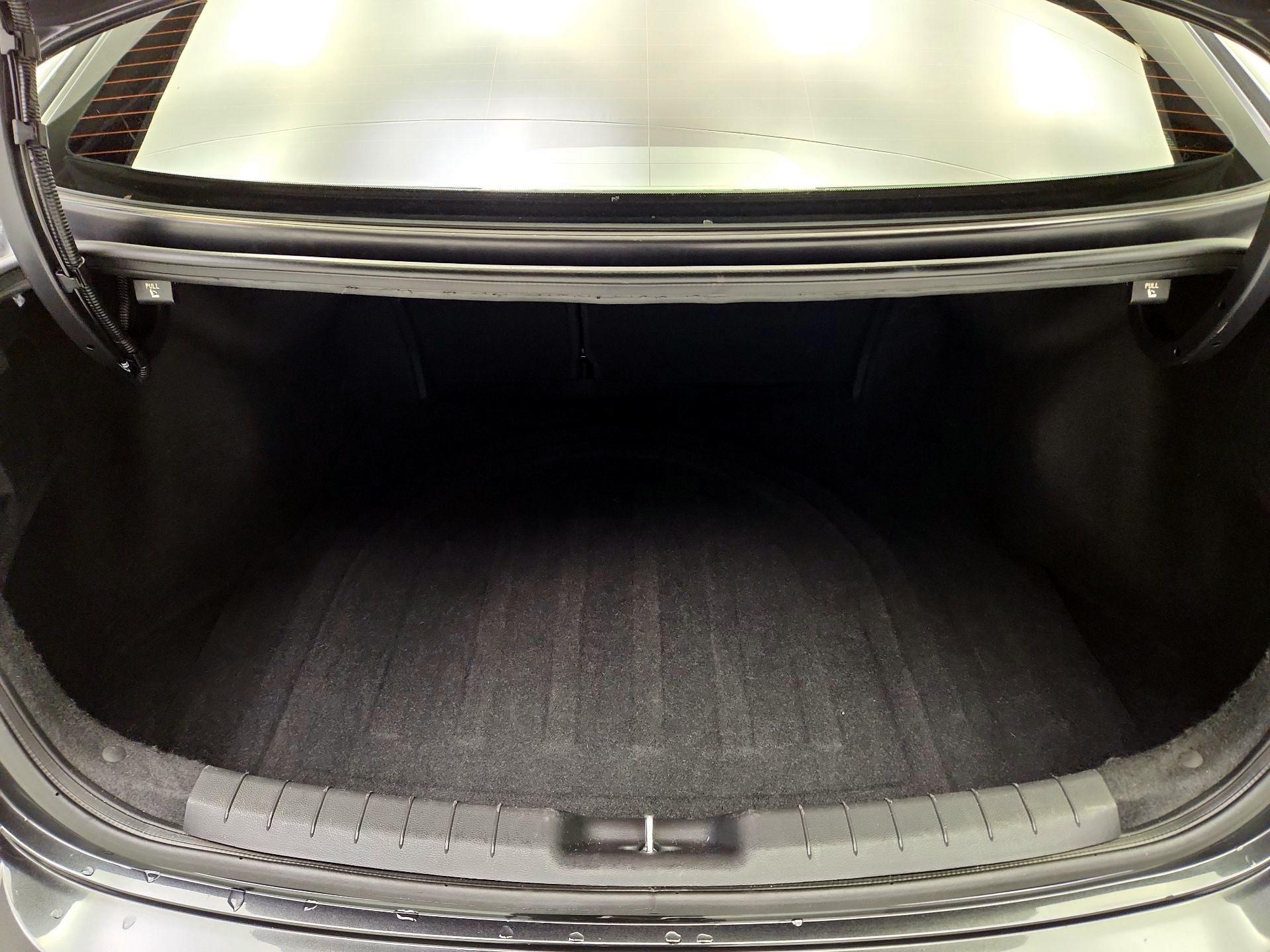 Thumbnail: 2020 Hyundai Elantra - 20