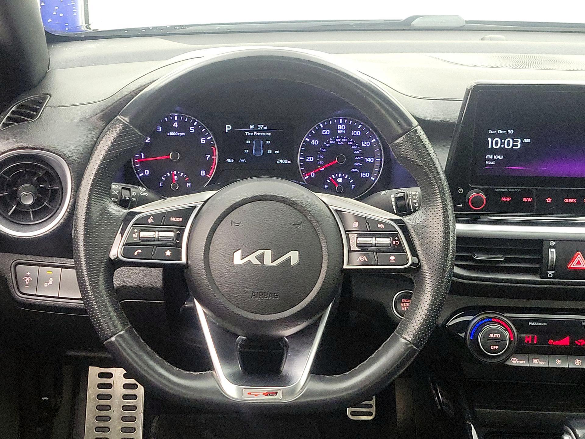 Thumbnail: 2023 Kia Forte - 10