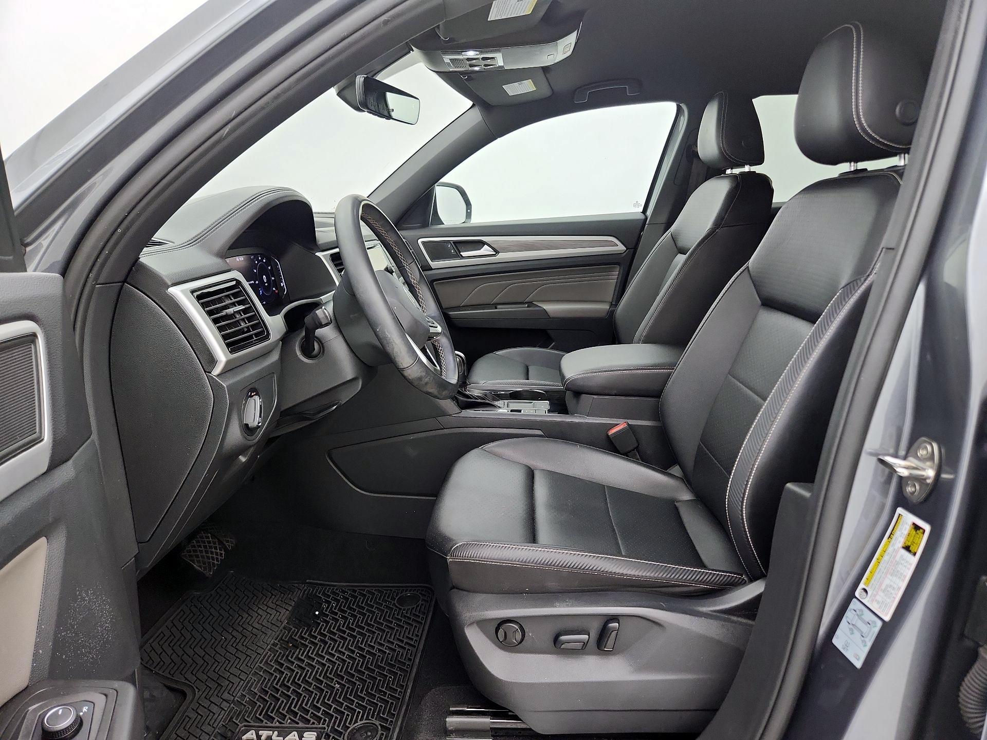 Thumbnail: 2022 Volkswagen Atlas - 11