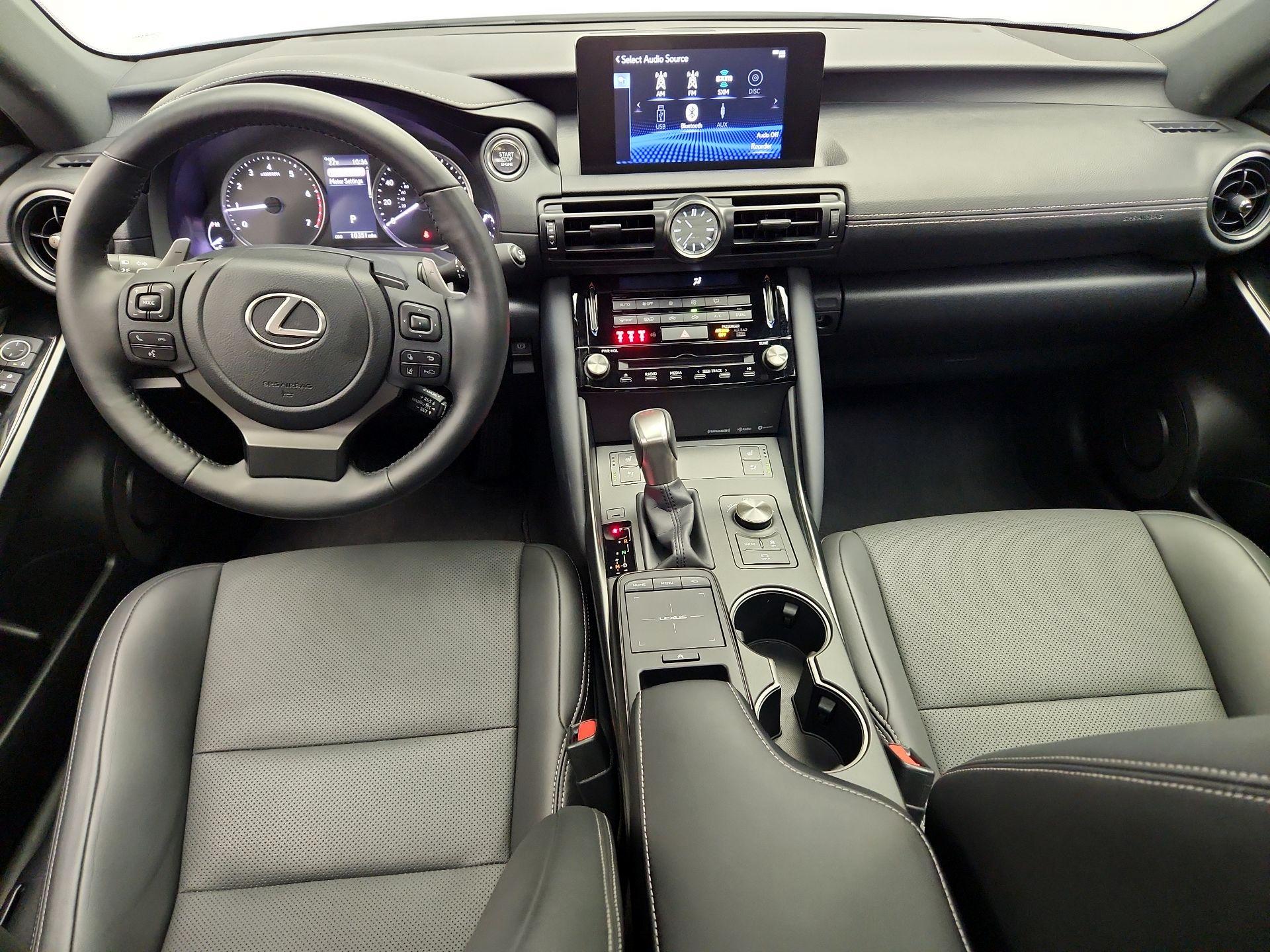 Thumbnail: 2023 Lexus IS - 9