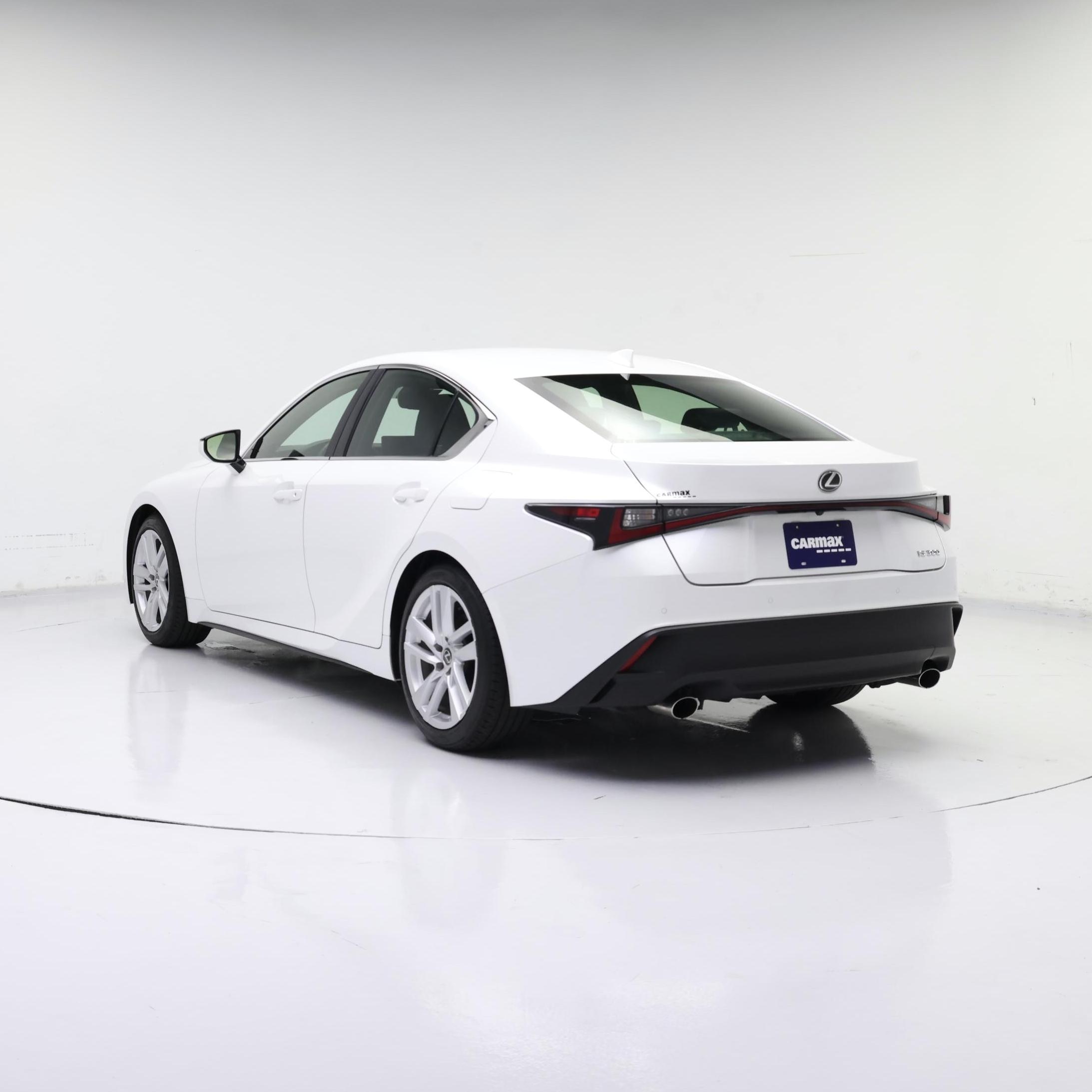 Thumbnail: 2023 Lexus IS - 2