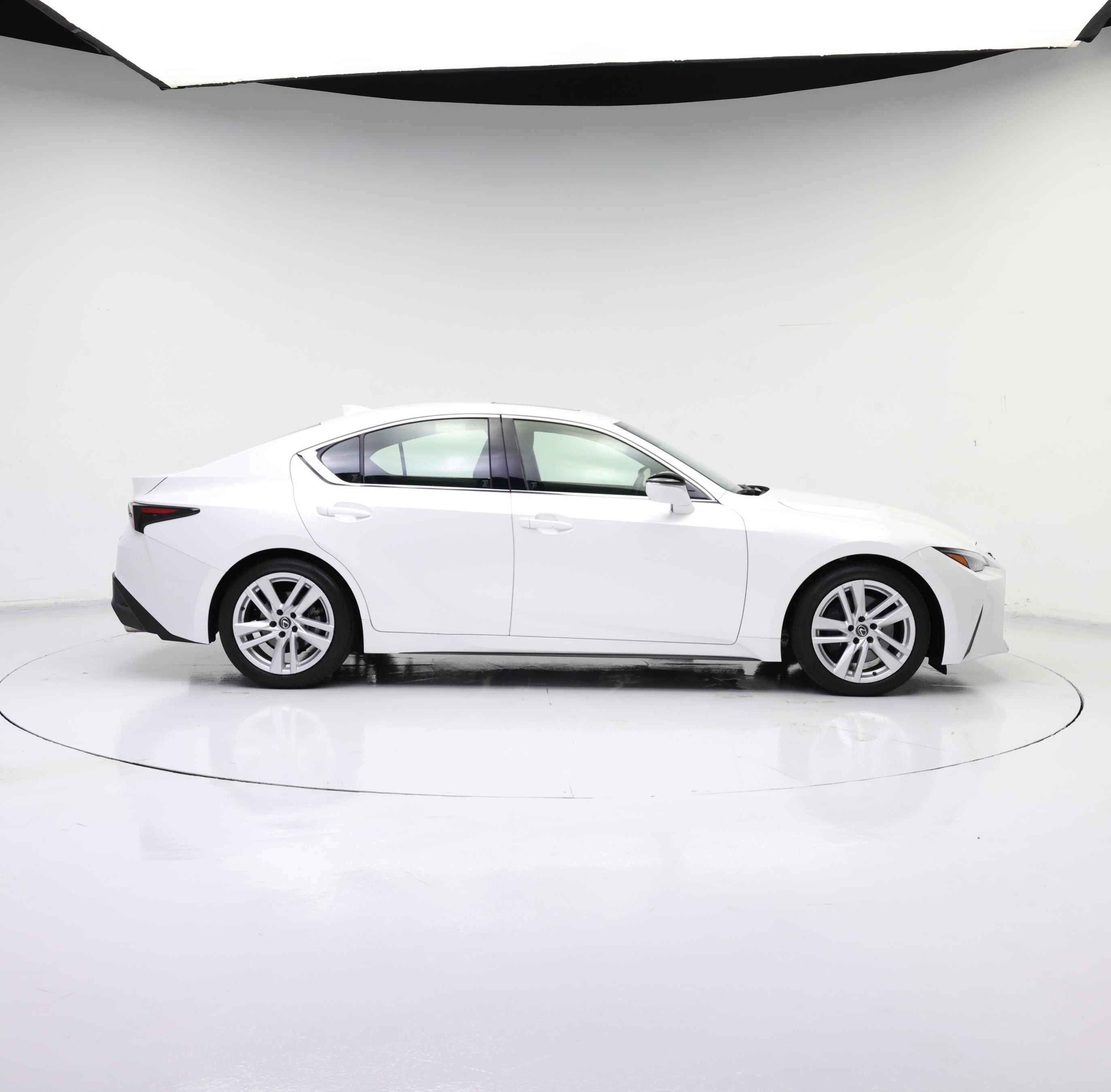 Thumbnail: 2023 Lexus IS - 7