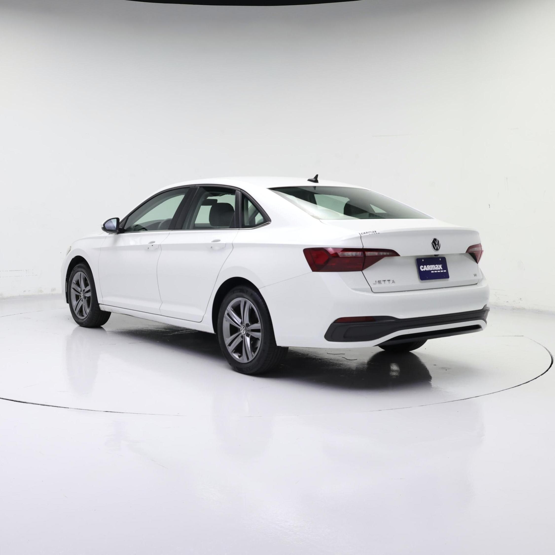 Thumbnail: 2023 Volkswagen Jetta - 2