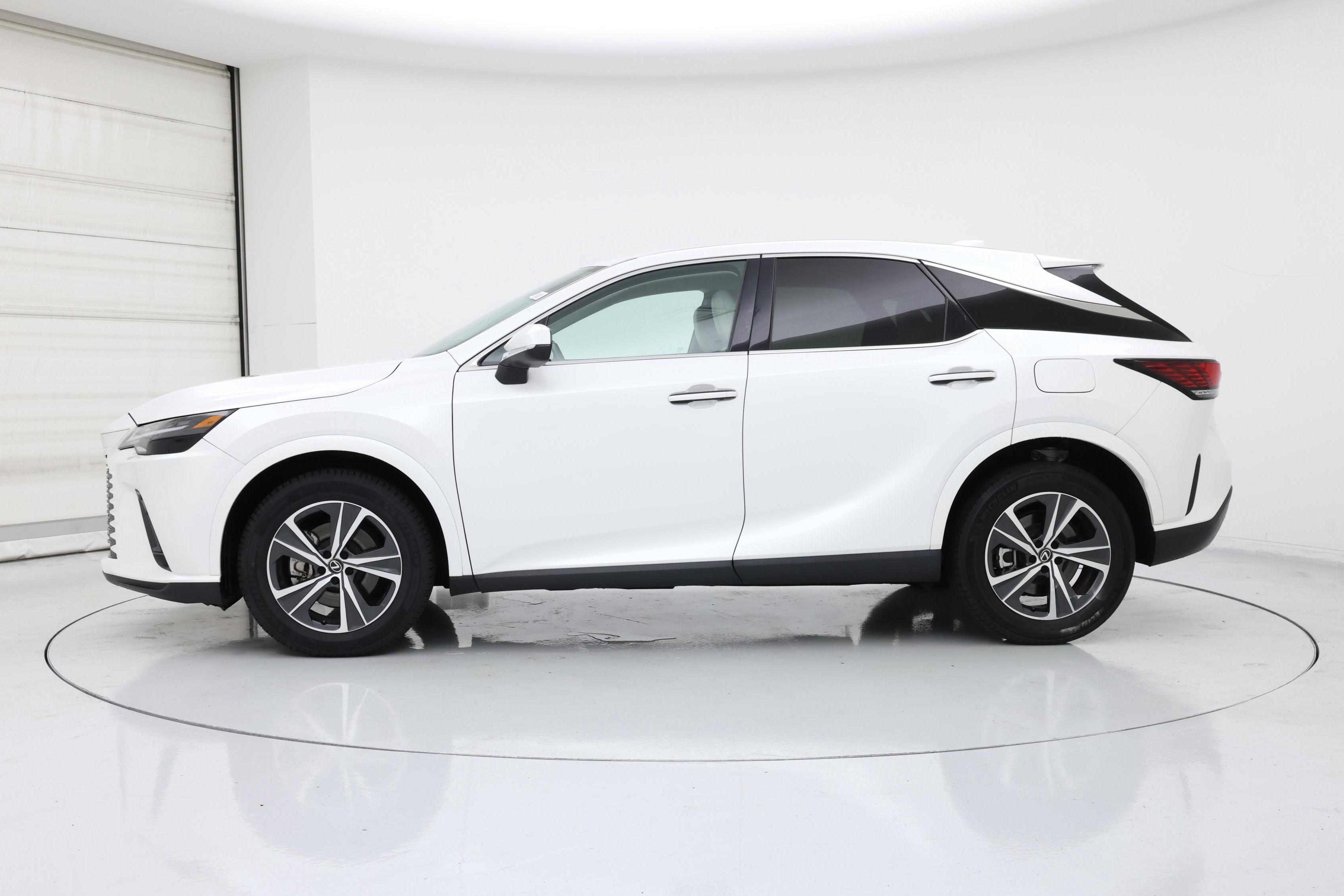 Thumbnail: 2023 Lexus RX - 3