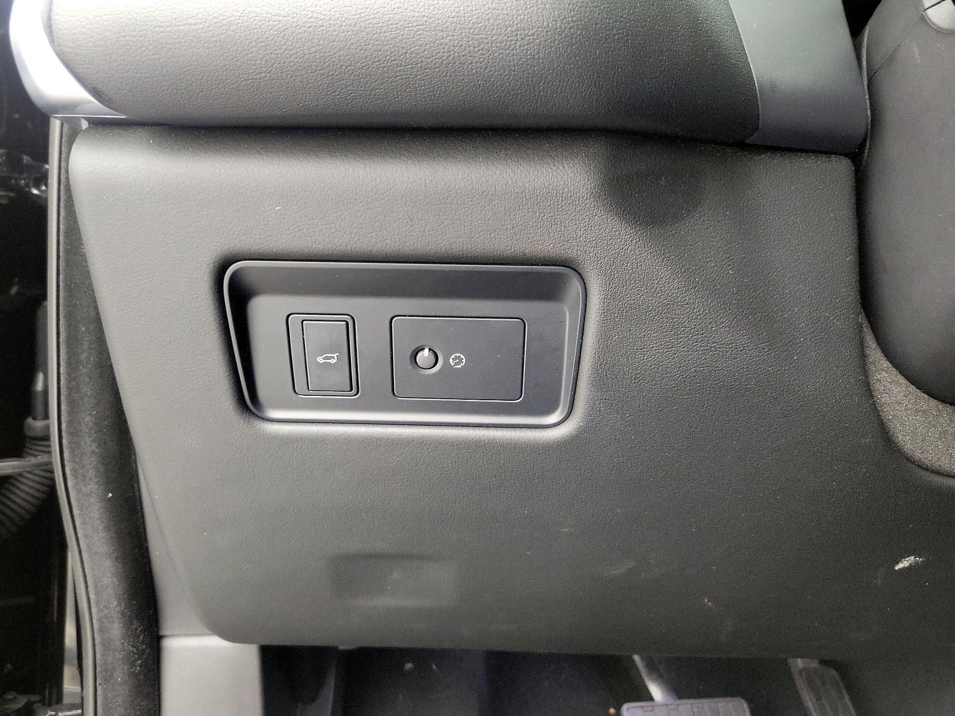 Thumbnail: 2022 Jaguar F-Pace - 13