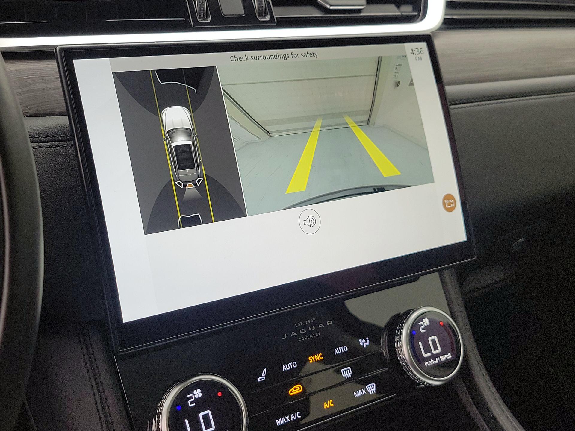 Thumbnail: 2022 Jaguar F-Pace - 15