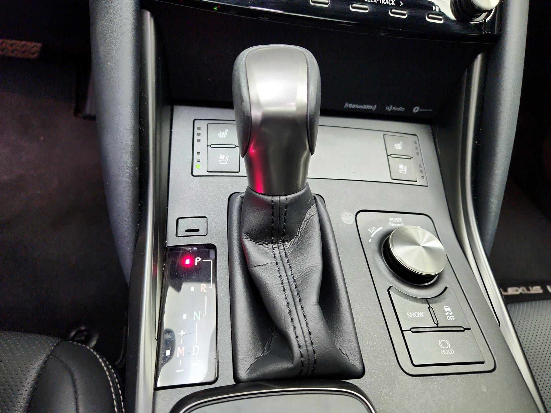 Thumbnail: 2023 Lexus IS - 18