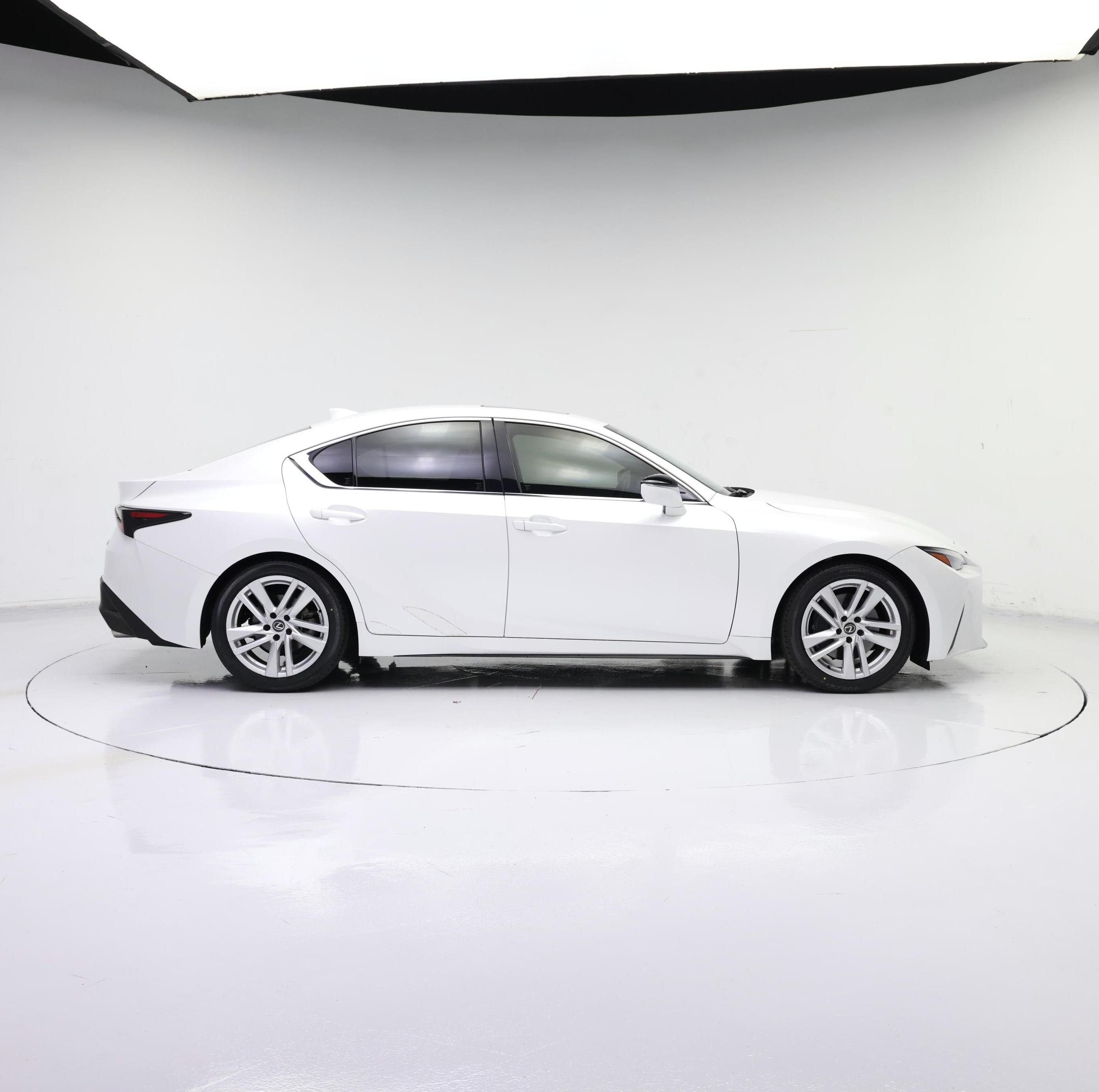 Thumbnail: 2023 Lexus IS - 7