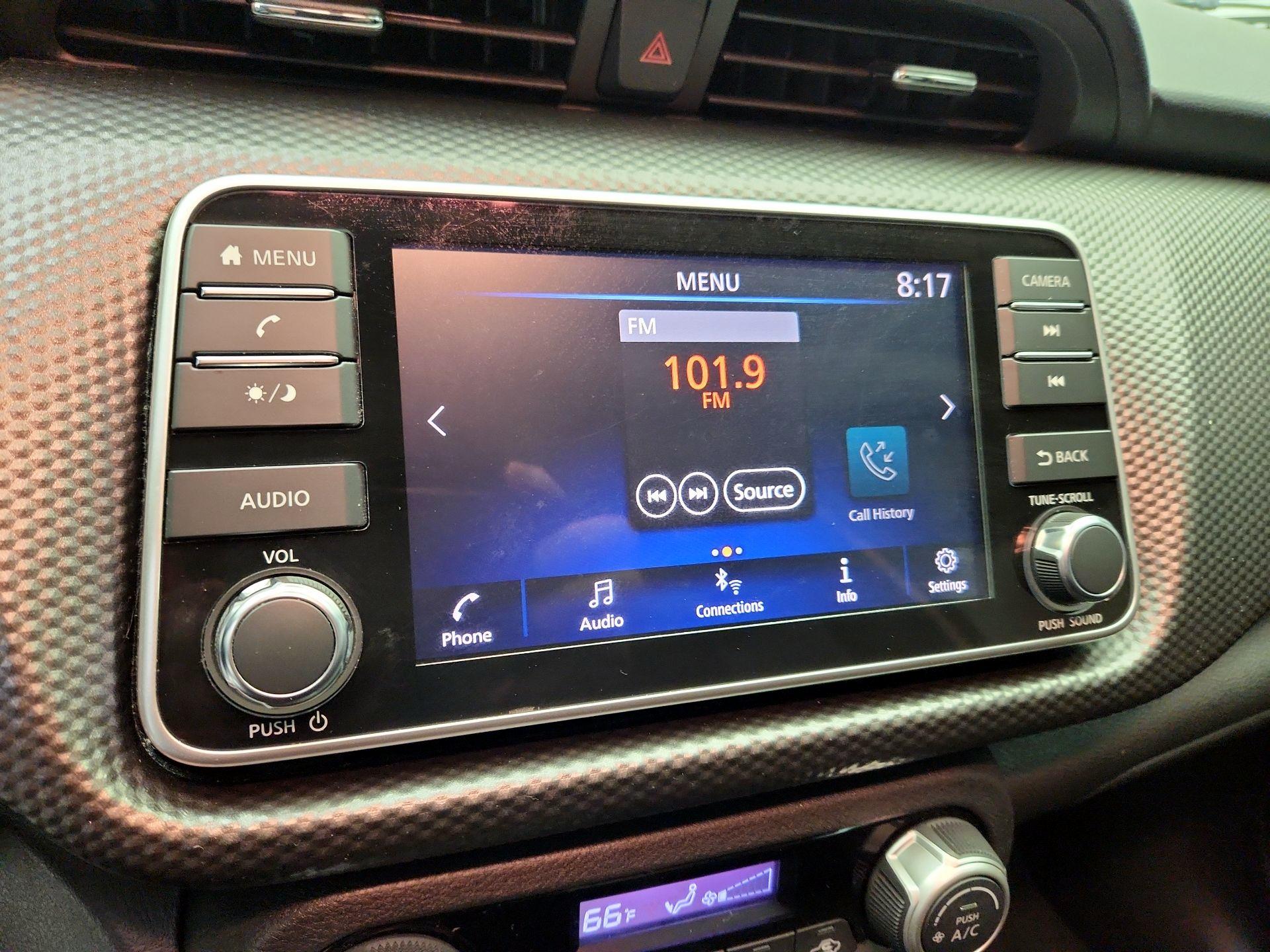 Thumbnail: 2020 Nissan Kicks - 15