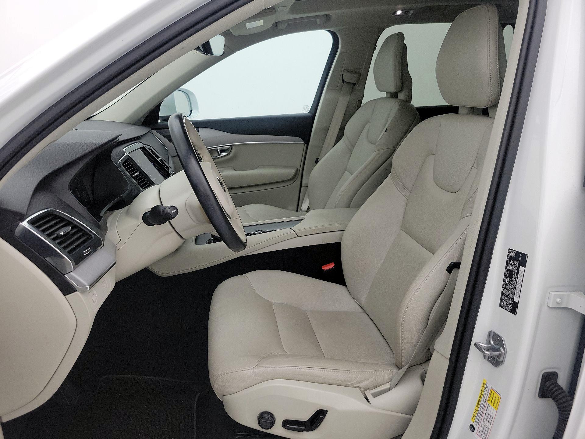 Thumbnail: 2021 Volvo XC90 - 11