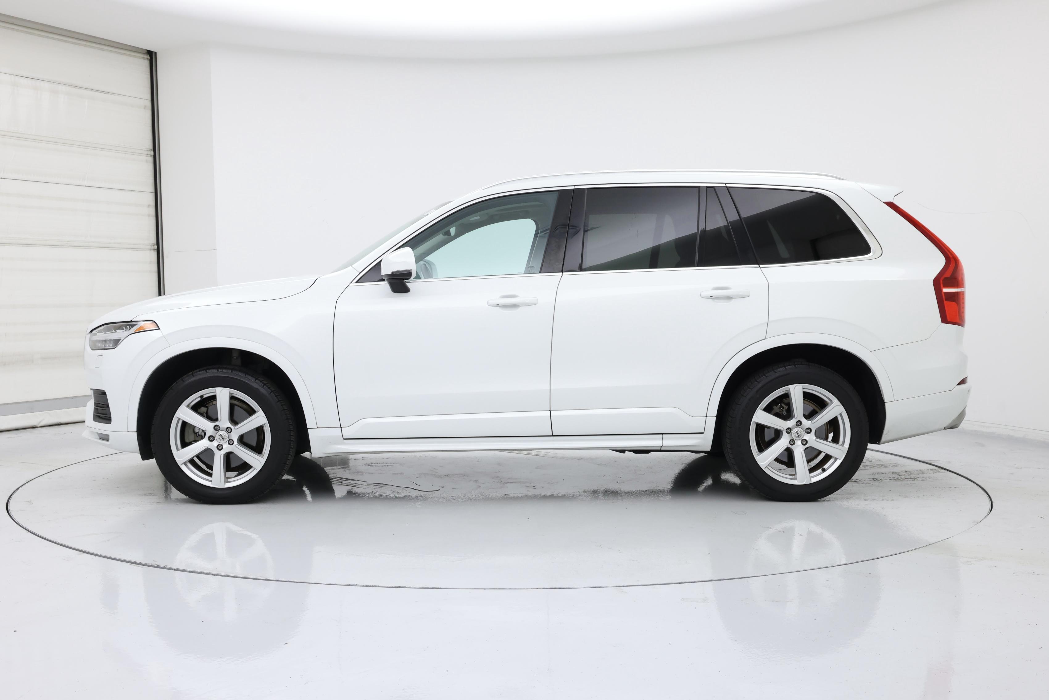 Thumbnail: 2021 Volvo XC90 - 3