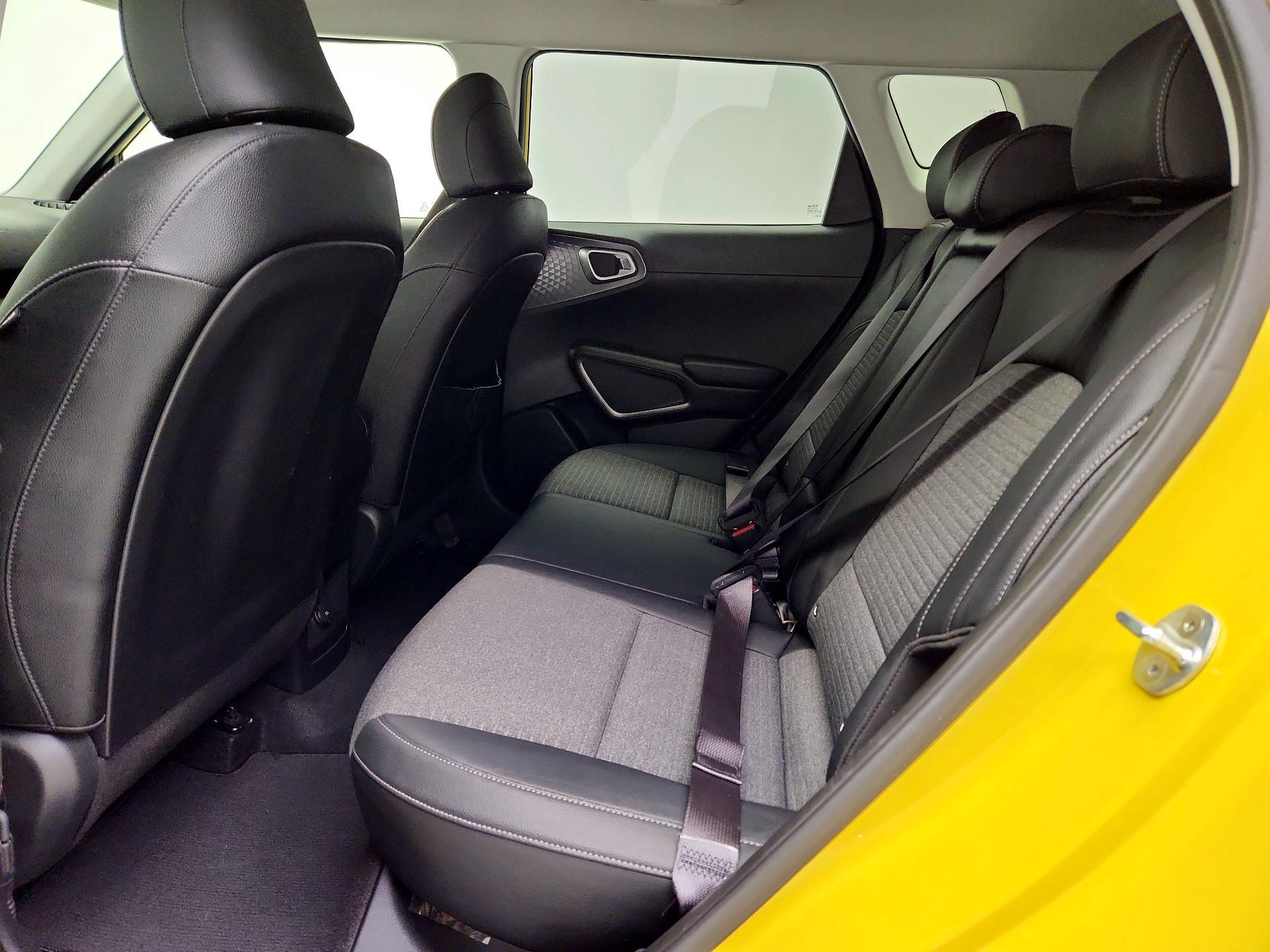 Thumbnail: 2020 Kia Soul - 20