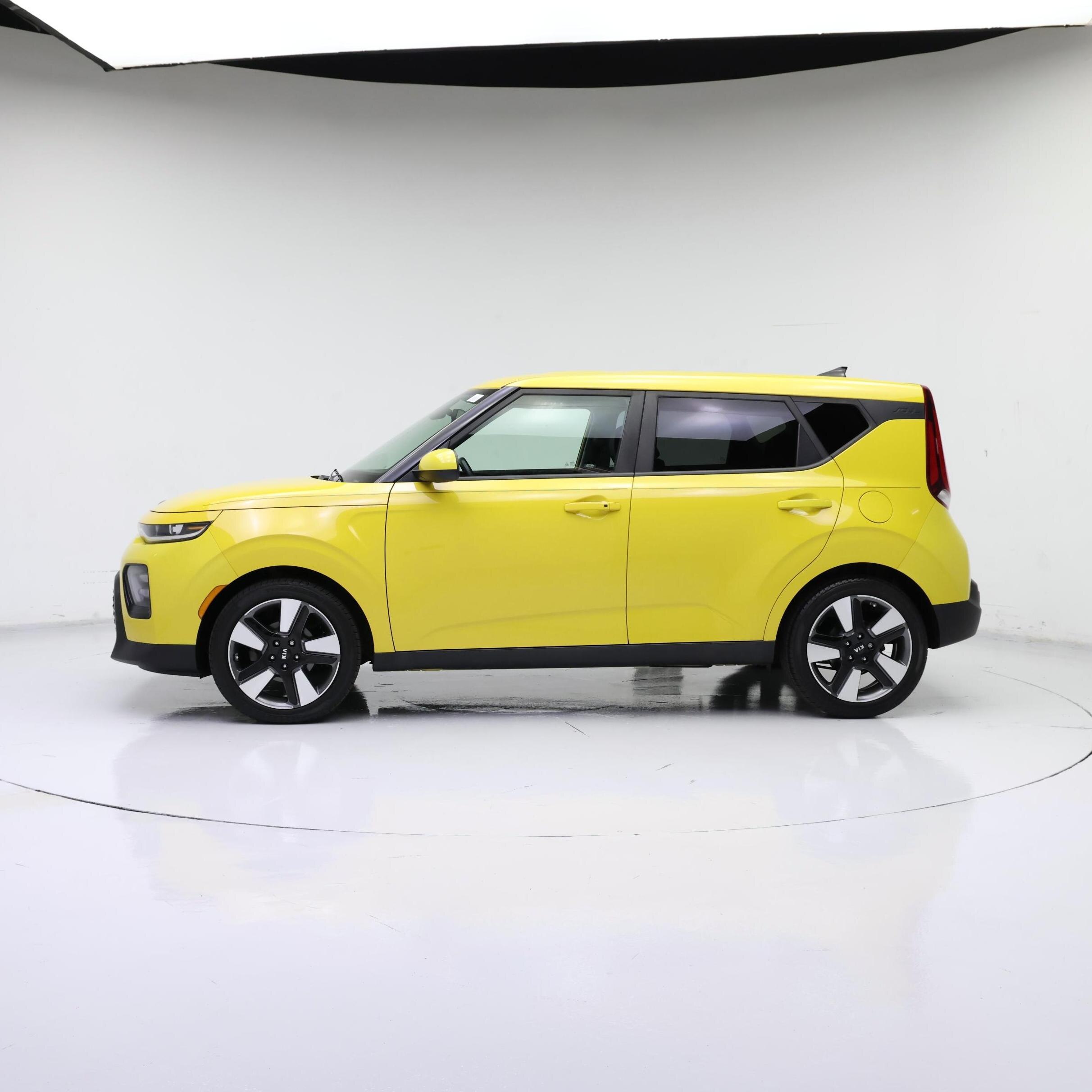 Thumbnail: 2020 Kia Soul - 3