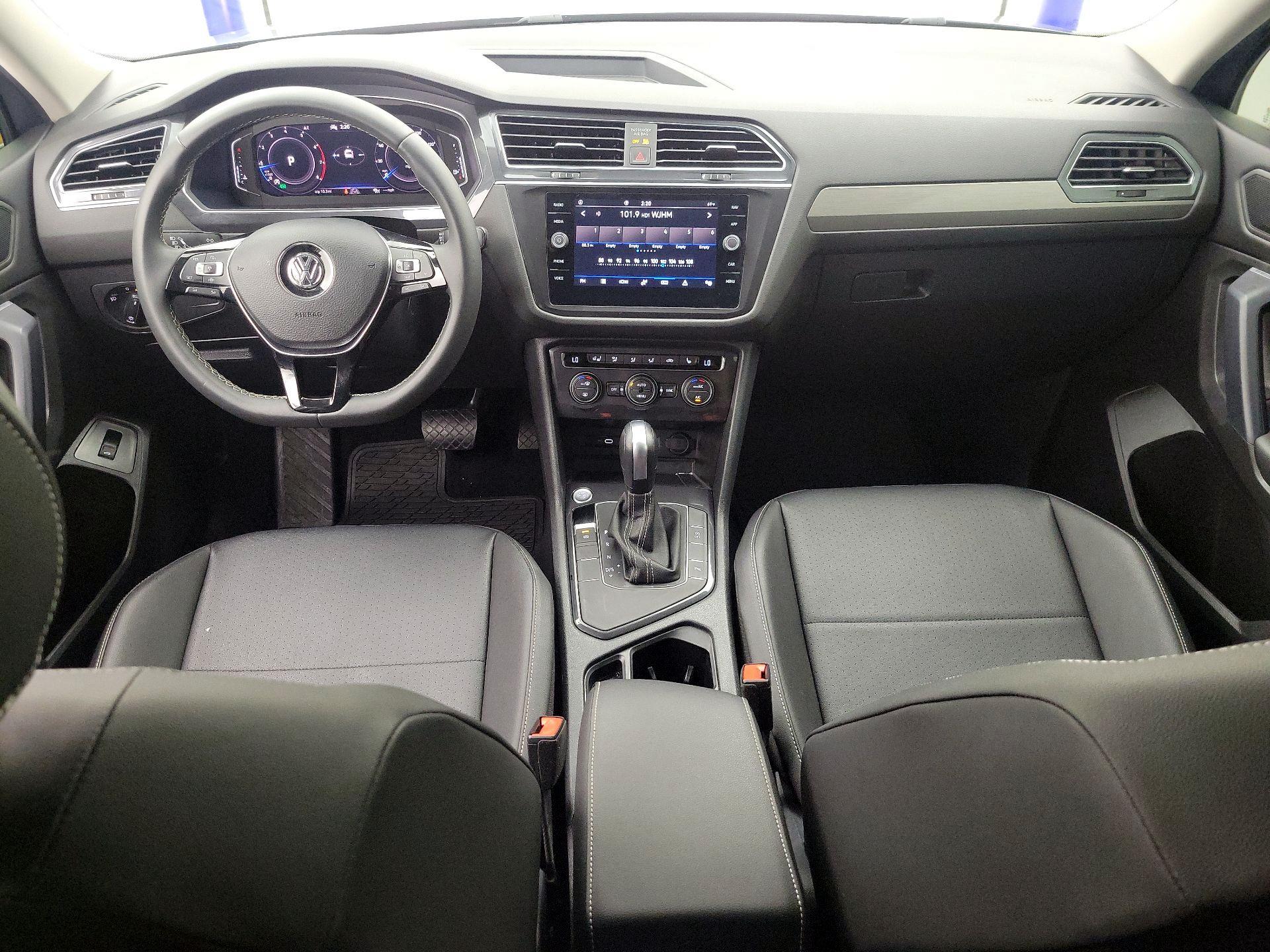 Thumbnail: 2021 Volkswagen Tiguan - 9