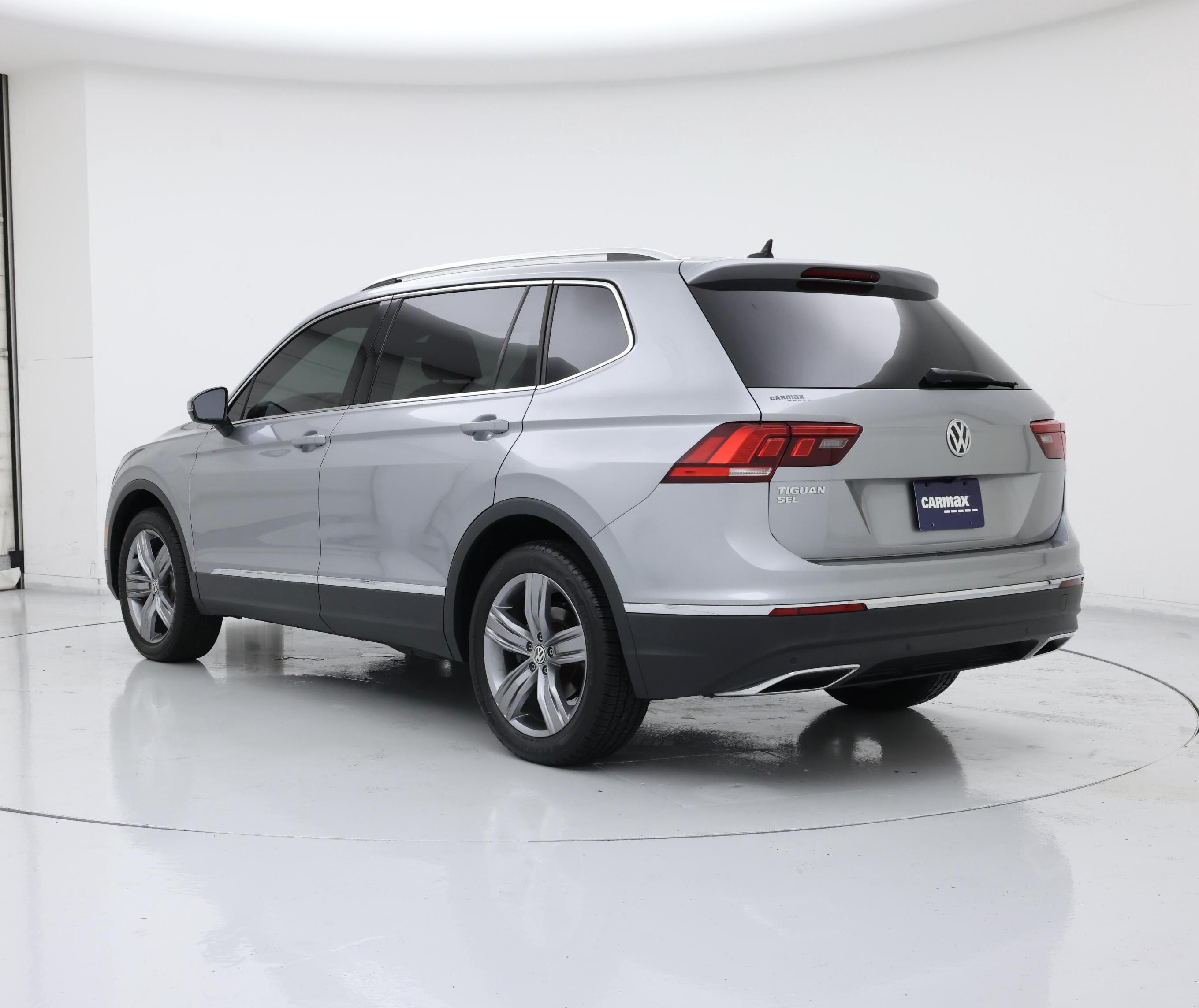 Thumbnail: 2021 Volkswagen Tiguan - 2