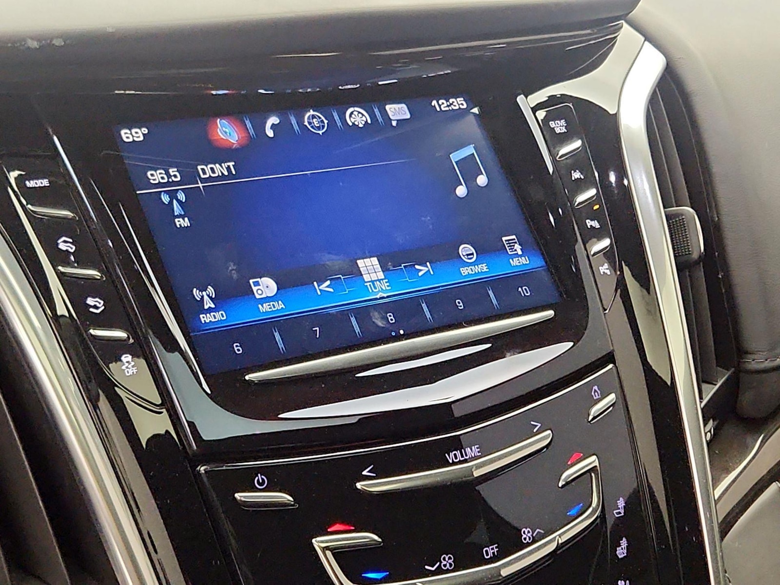 2020 Cadillac Escalade ESV Platinum - Photo 17