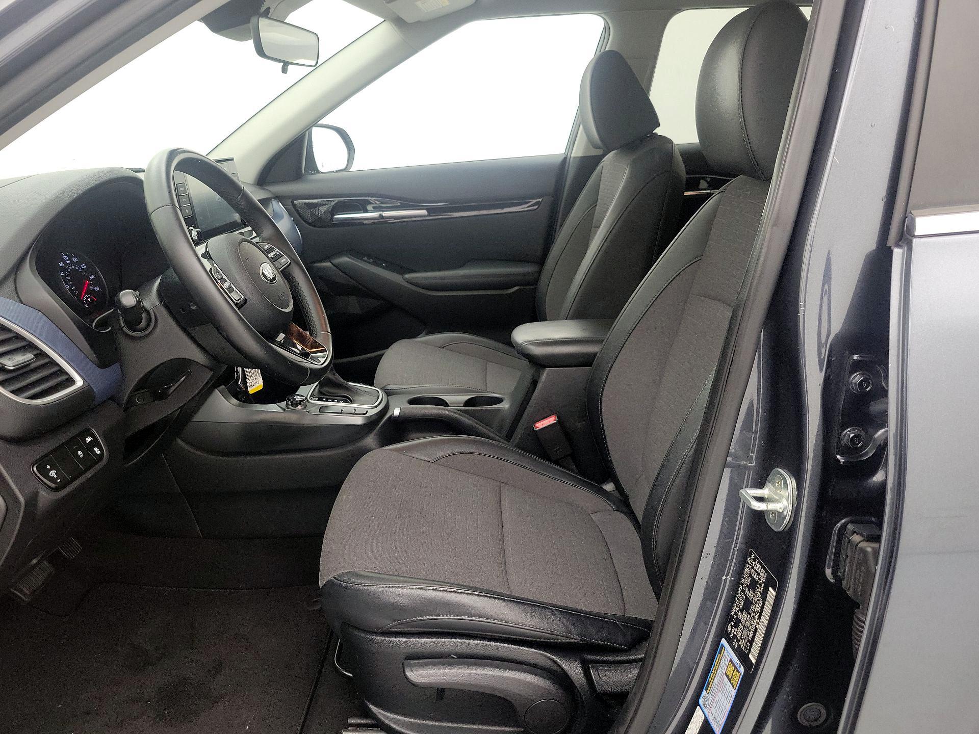 Thumbnail: 2021 Kia Seltos - 11