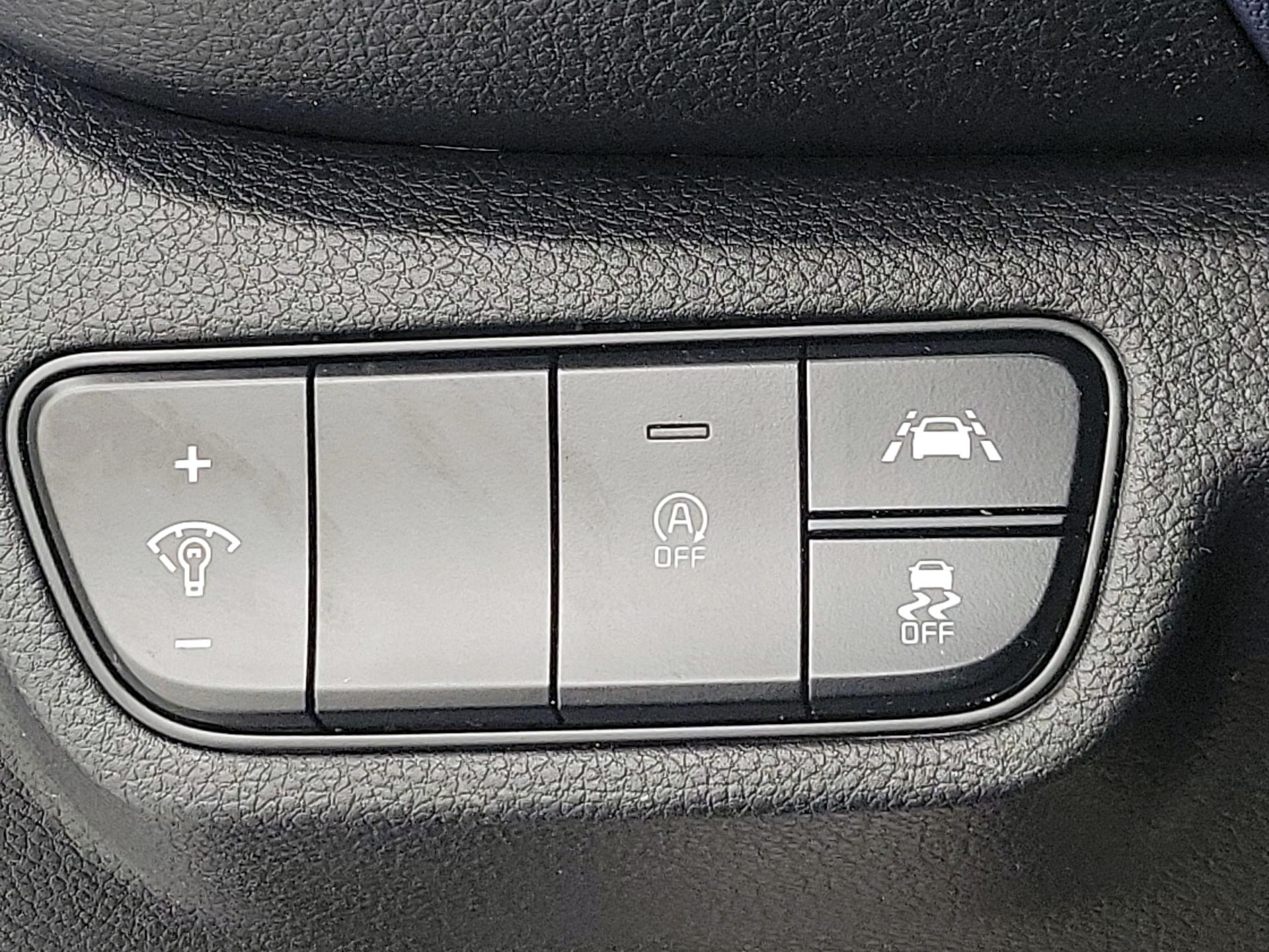 Thumbnail: 2021 Kia Seltos - 13