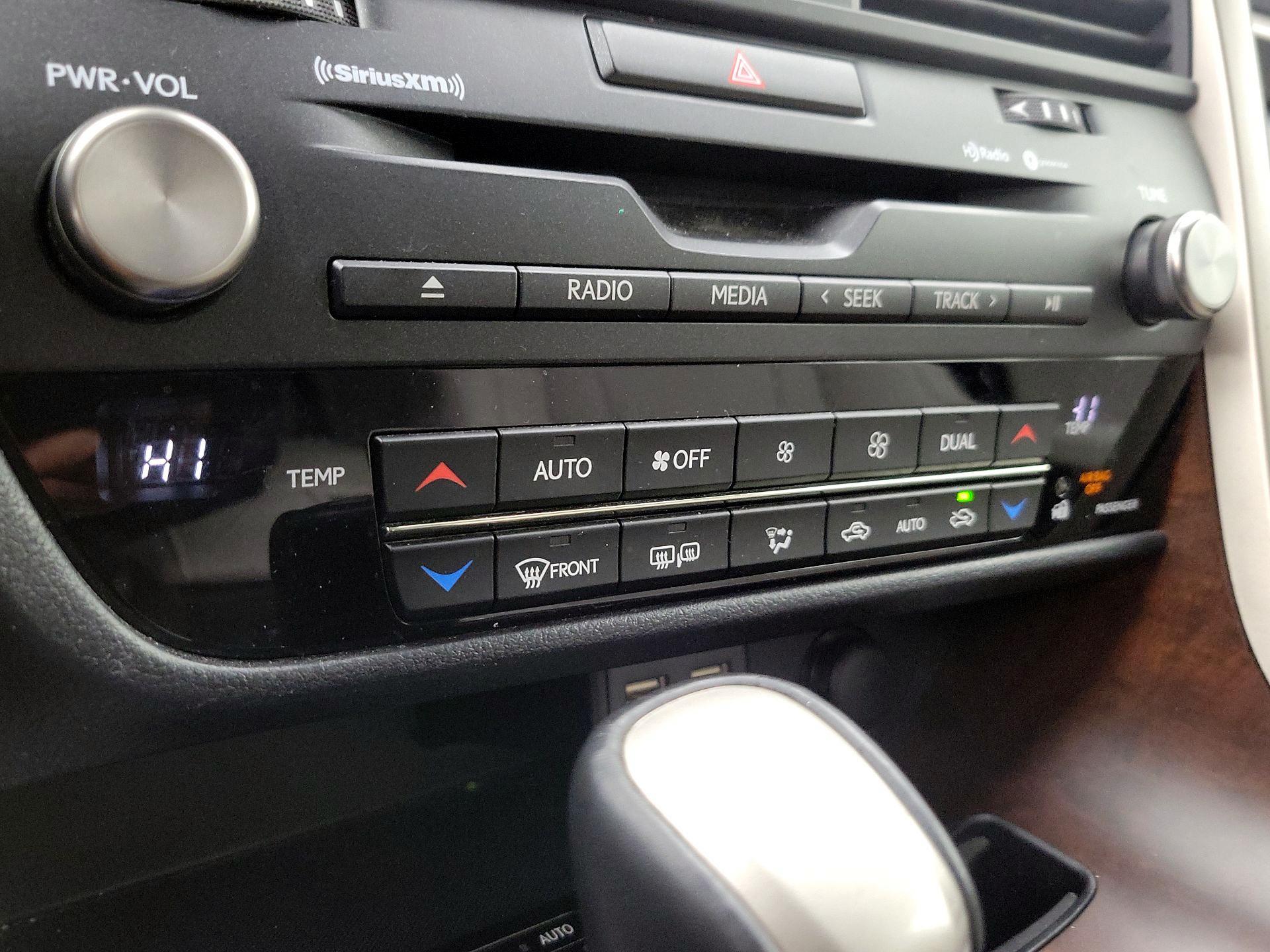 Thumbnail: 2022 Lexus RX - 17