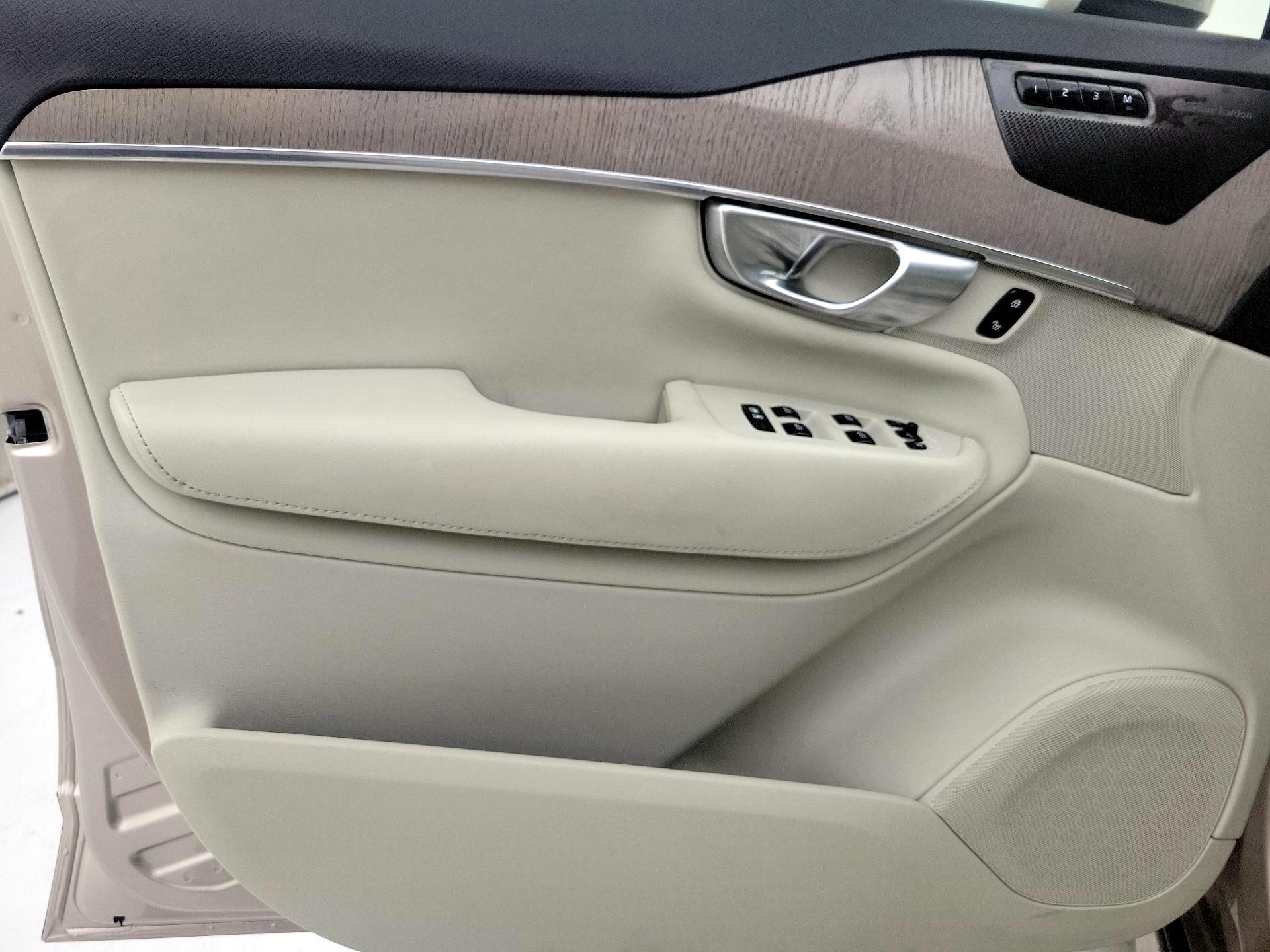 Thumbnail: 2024 Volvo XC90 - 12