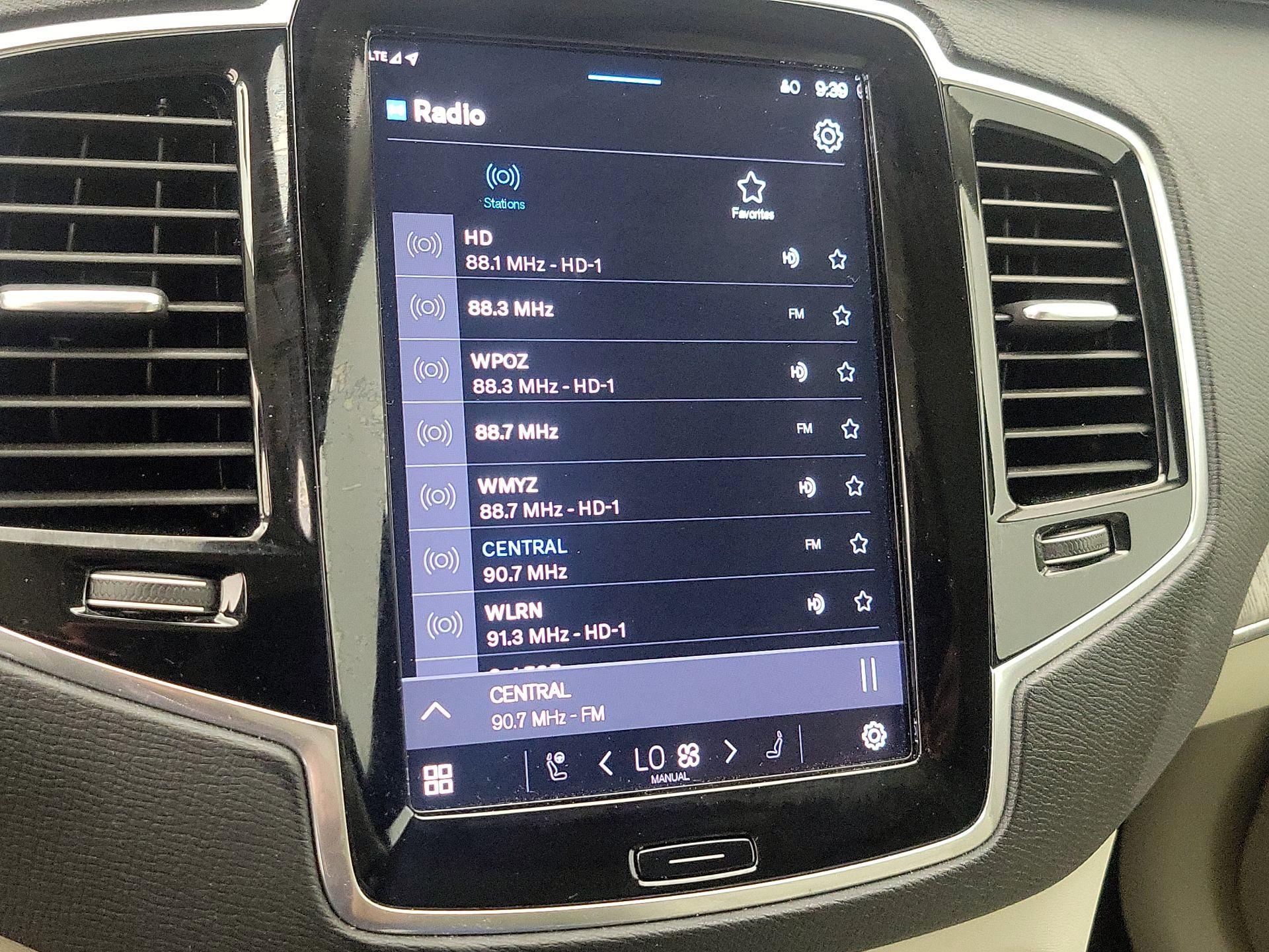 Thumbnail: 2024 Volvo XC90 - 16