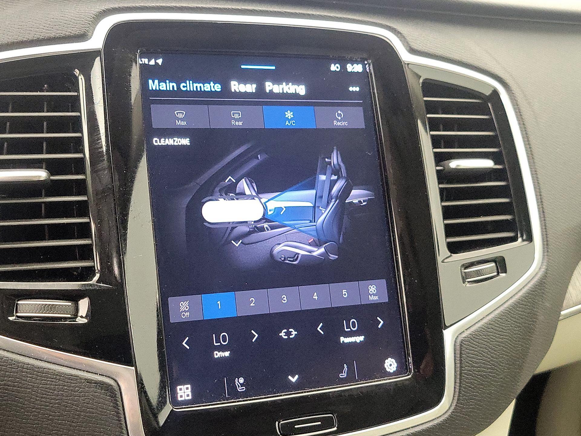 Thumbnail: 2024 Volvo XC90 - 17