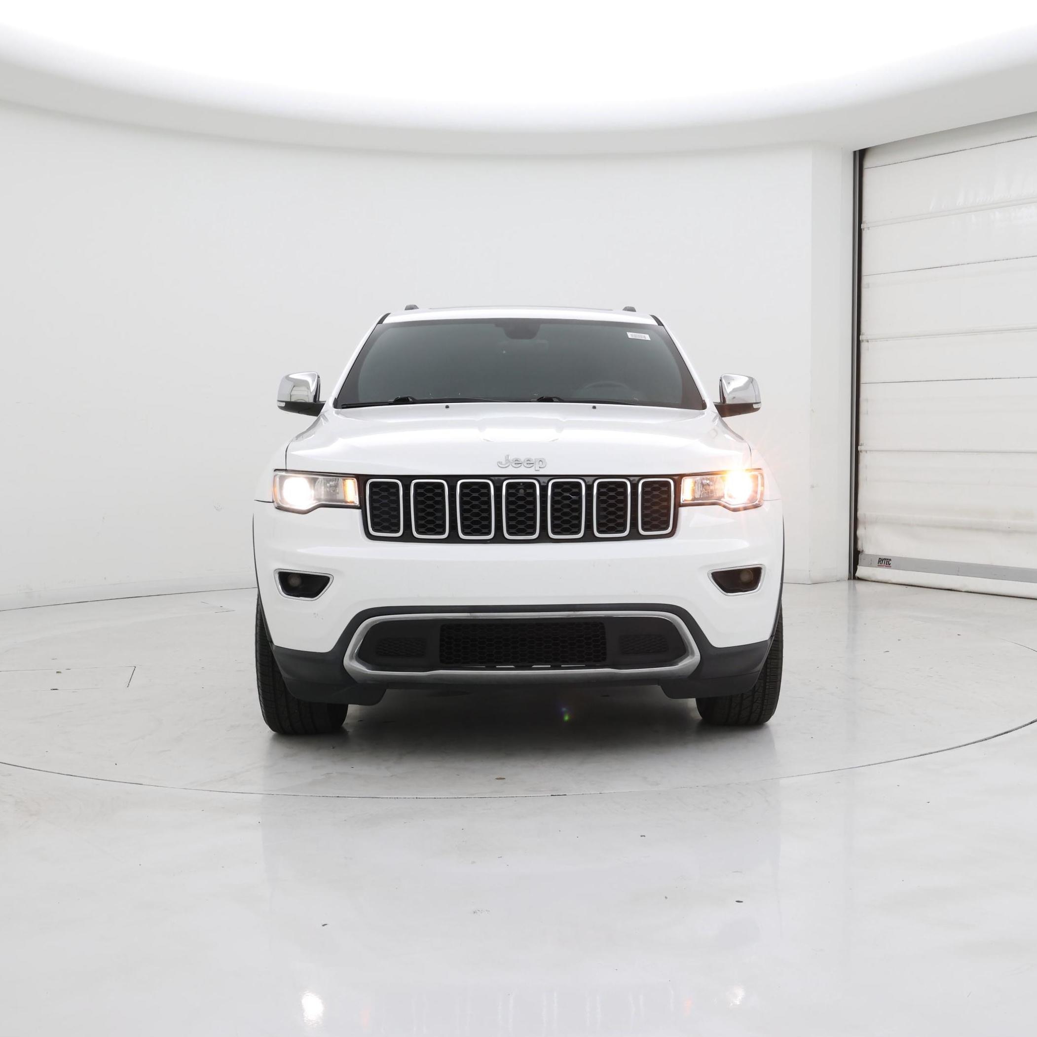 Thumbnail: 2017 Jeep Grand Cherokee - 5