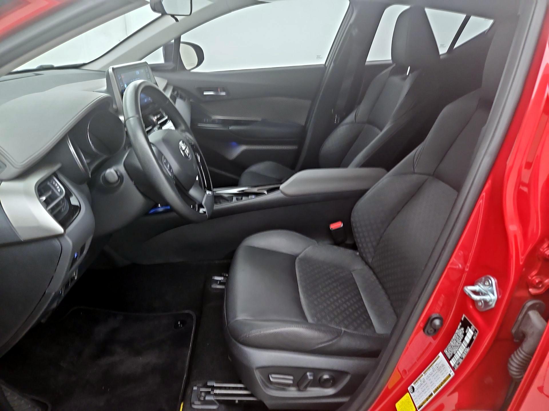 Thumbnail: 2020 Toyota C-HR - 11