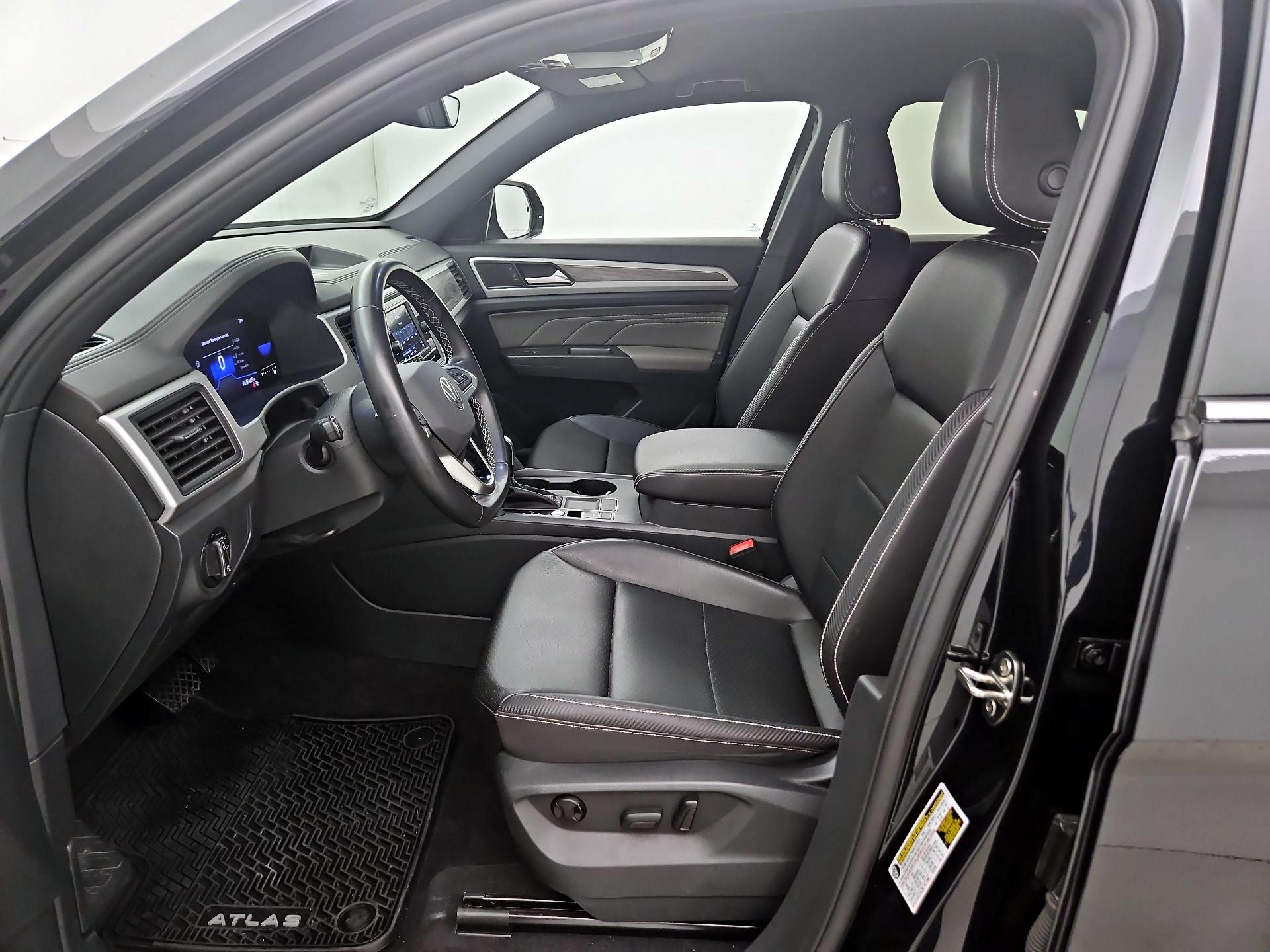 Thumbnail: 2023 Volkswagen Atlas - 11