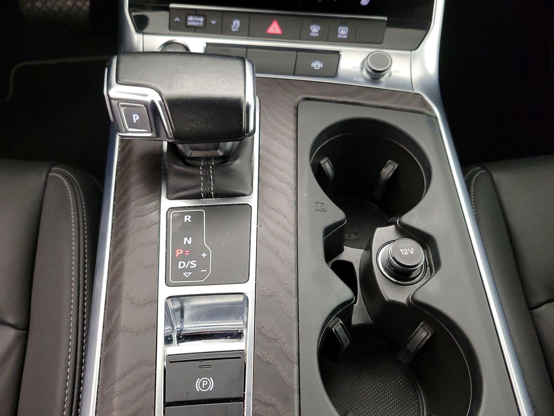 Thumbnail: 2021 Audi A6 - 17