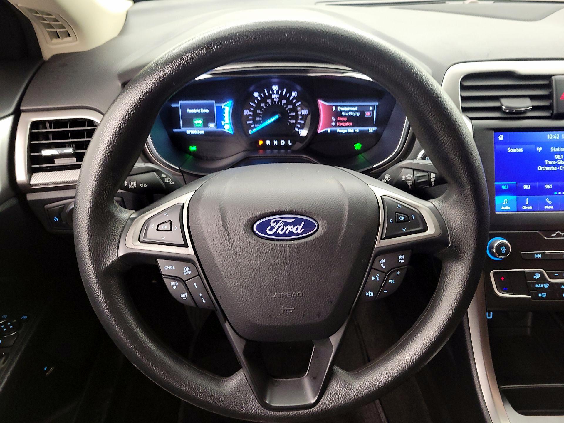 Thumbnail: 2020 Ford Fusion - 10