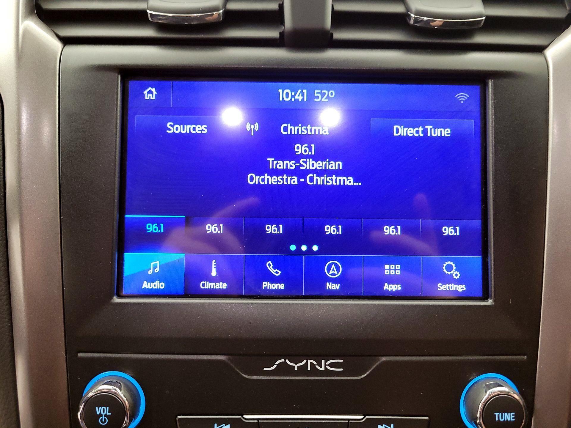 Thumbnail: 2020 Ford Fusion - 16