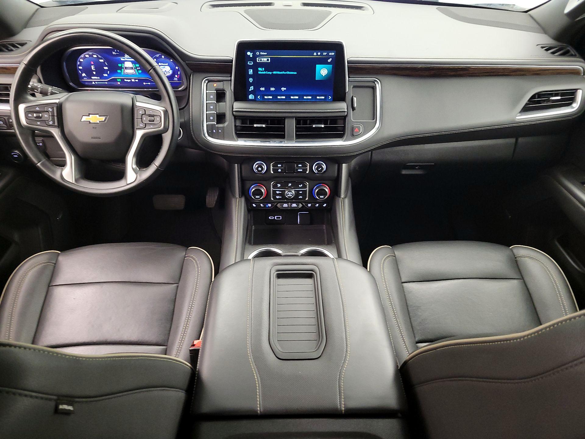 Thumbnail: 2023 Chevrolet Suburban - 9