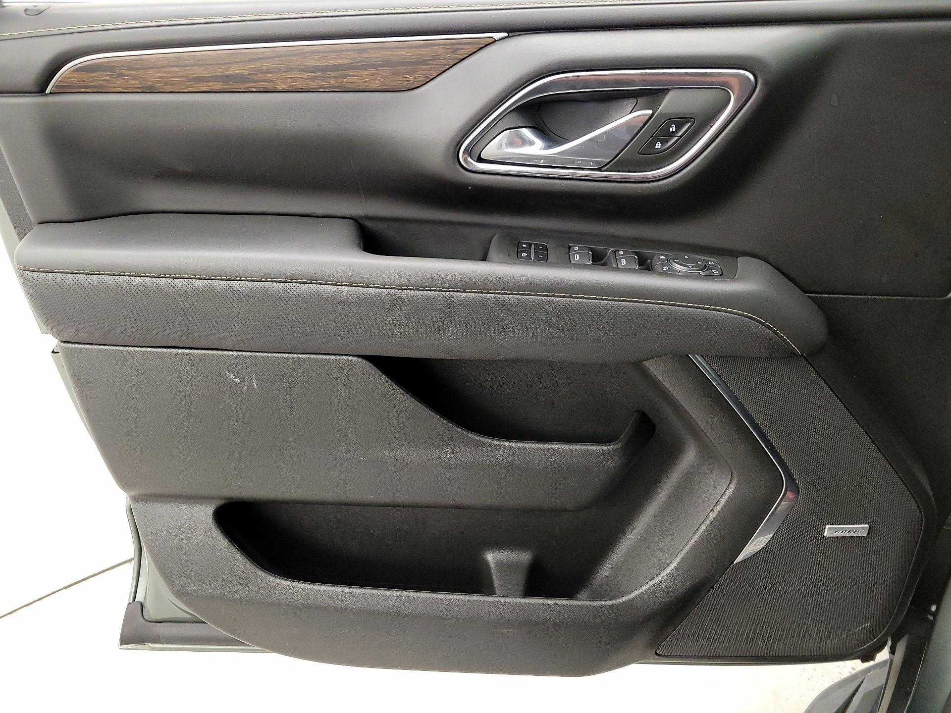 Thumbnail: 2023 Chevrolet Suburban - 12