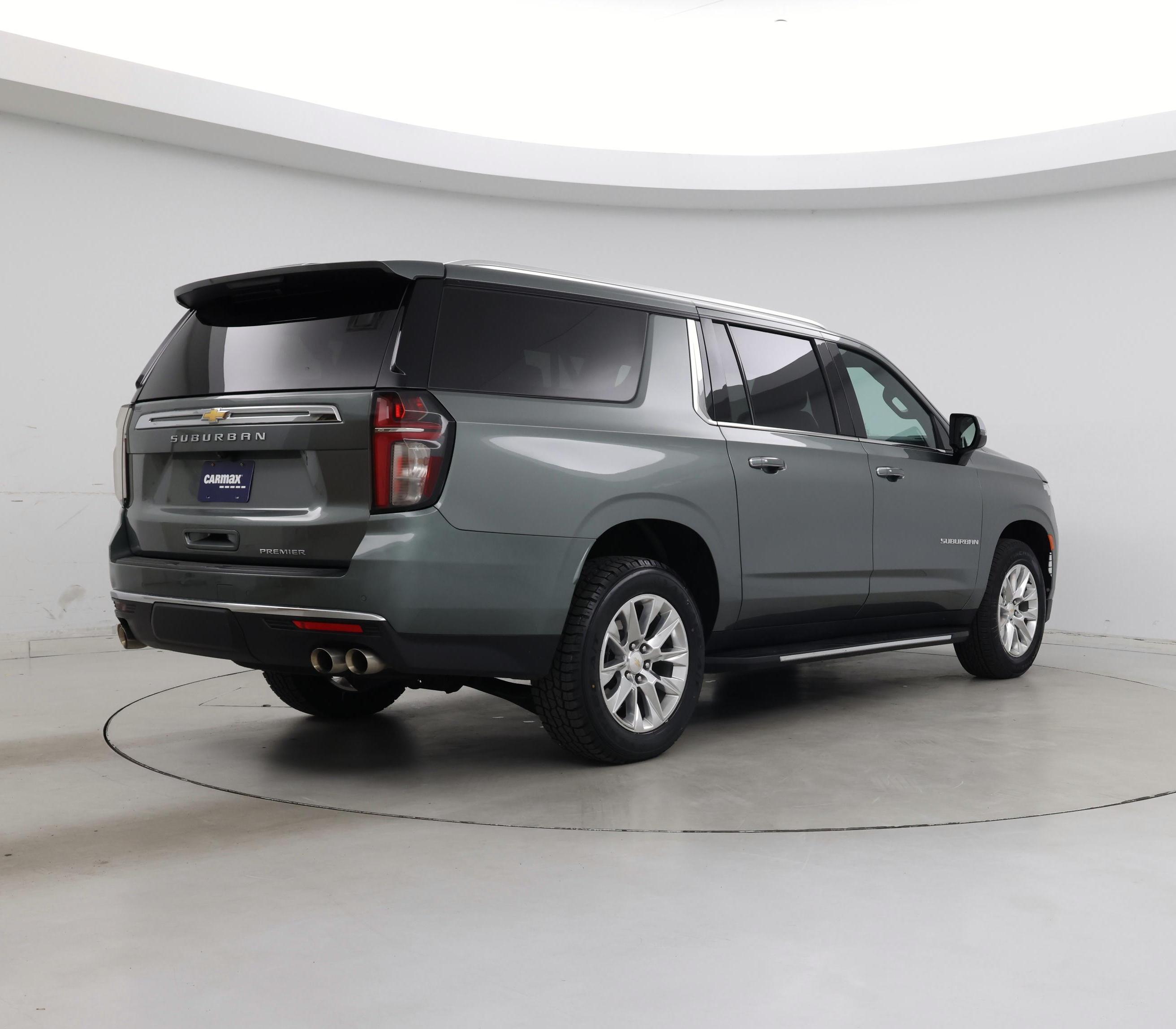 Thumbnail: 2023 Chevrolet Suburban - 8