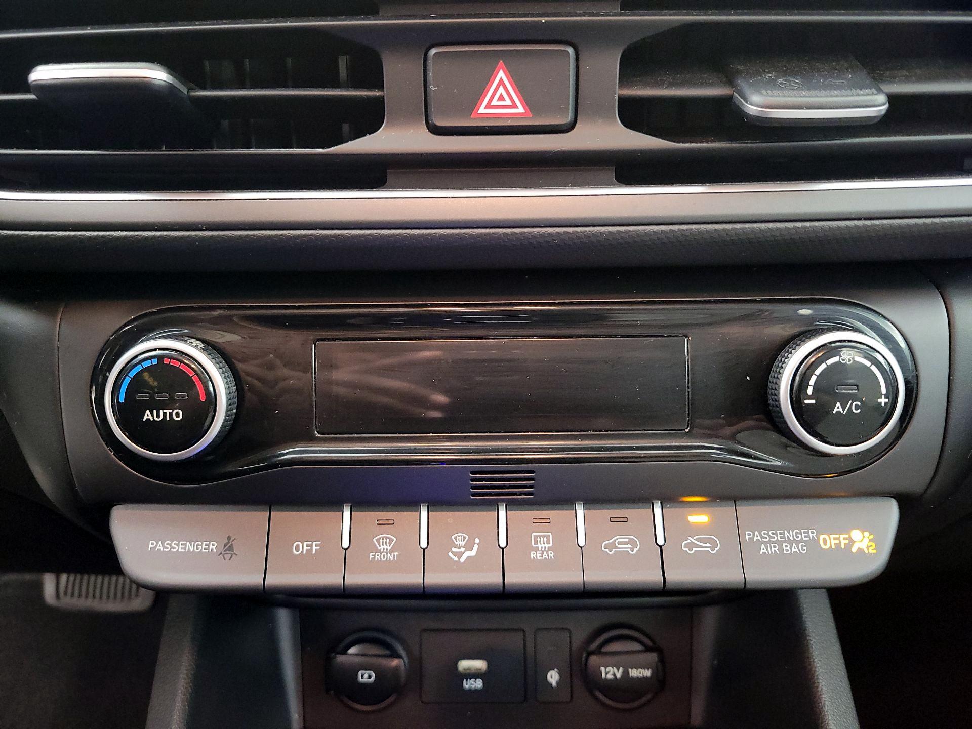 Thumbnail: 2022 Hyundai Kona - 16