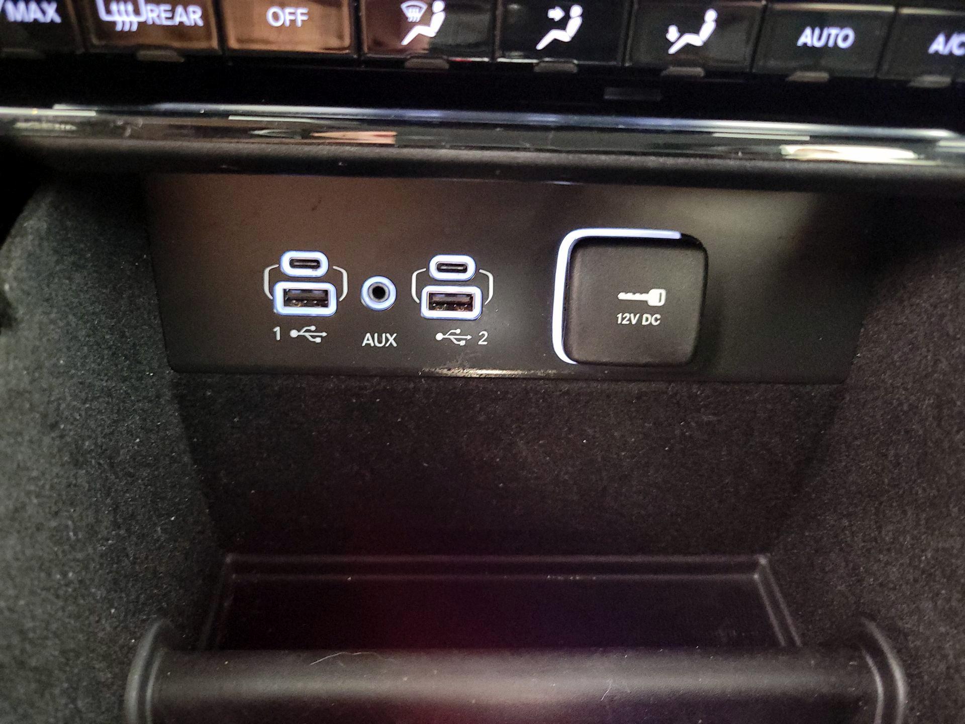 Thumbnail: 2022 Jeep Grand Cherokee - 19