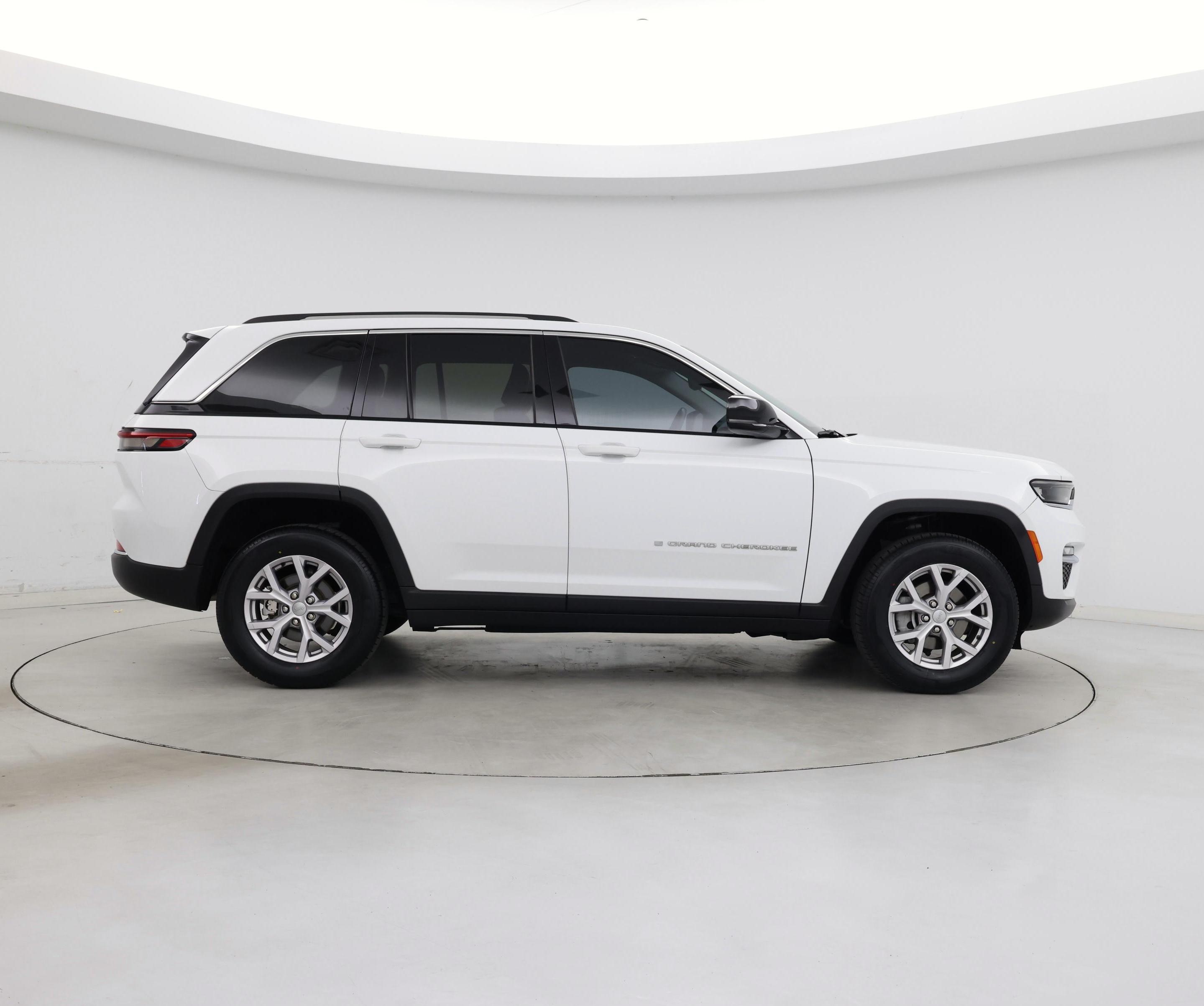 Thumbnail: 2022 Jeep Grand Cherokee - 7