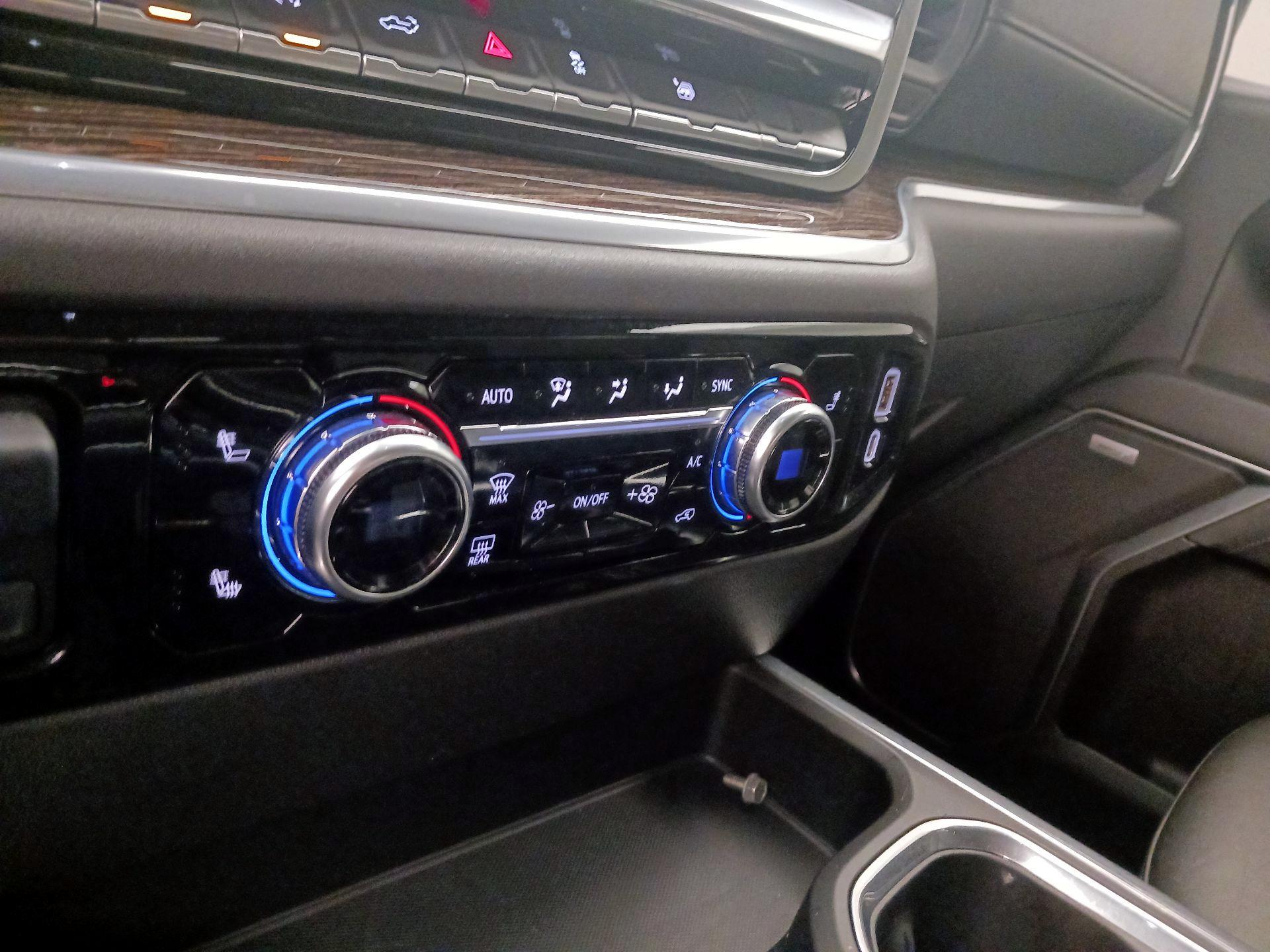 Thumbnail: 2022 GMC Sierra 1500 - 16