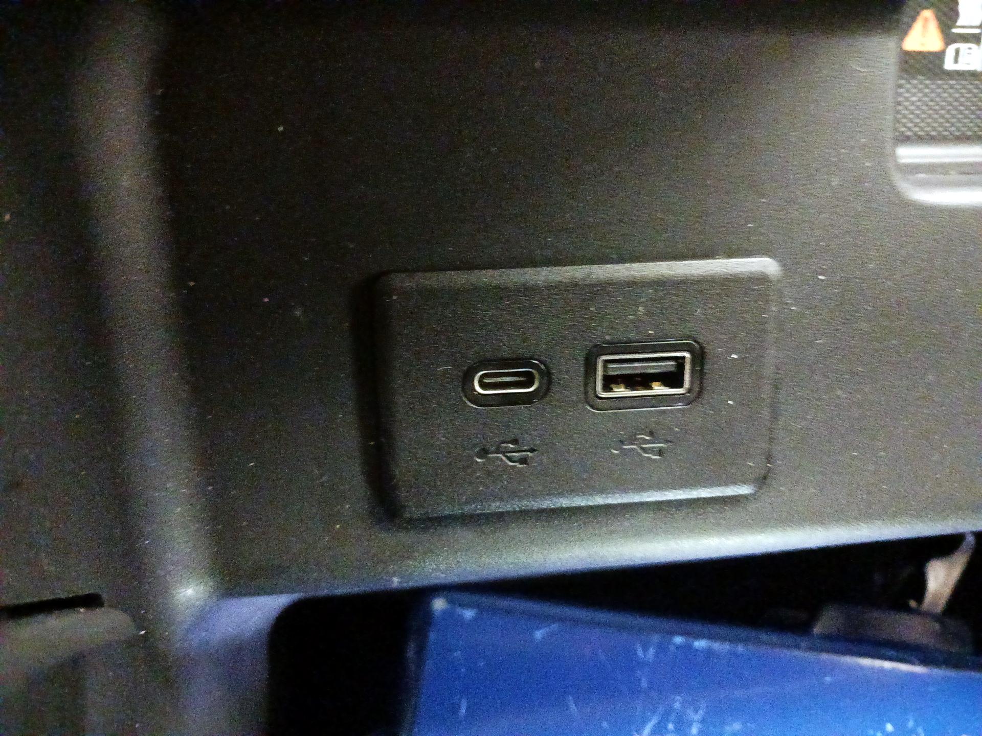 Thumbnail: 2022 GMC Sierra 1500 - 18