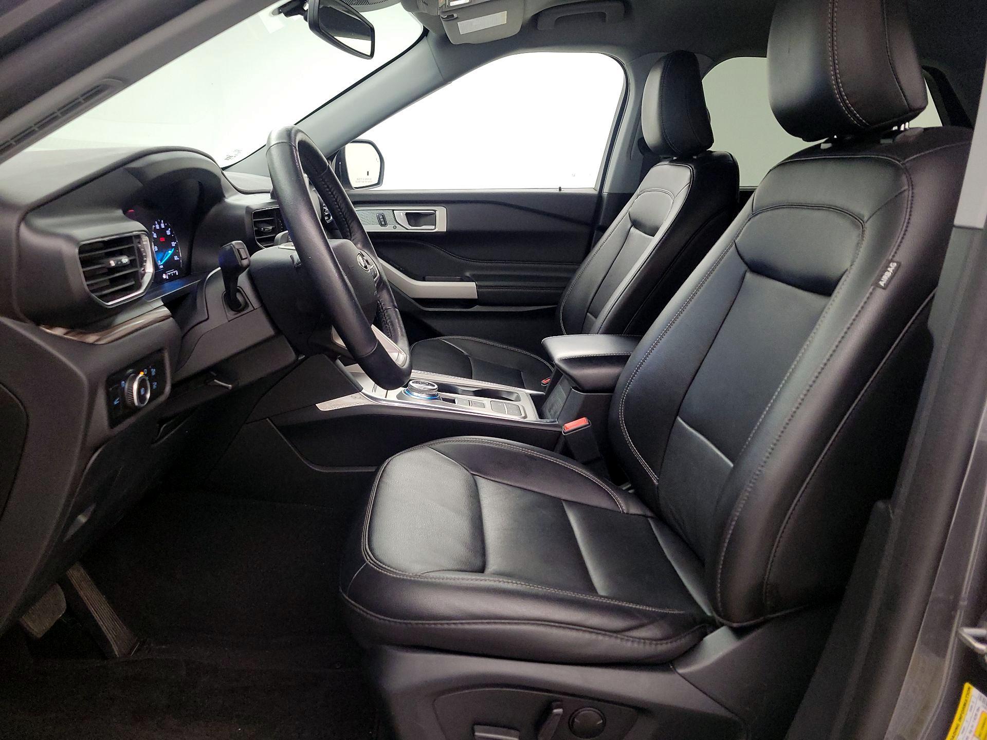 Thumbnail: 2023 Ford Explorer - 11