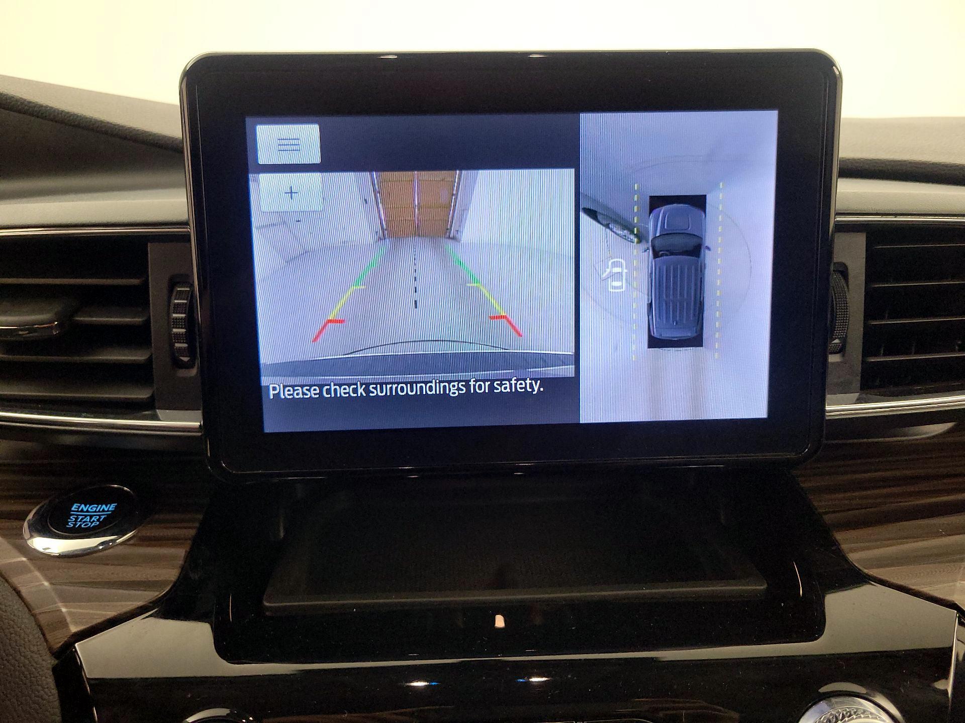 Thumbnail: 2023 Ford Explorer - 15