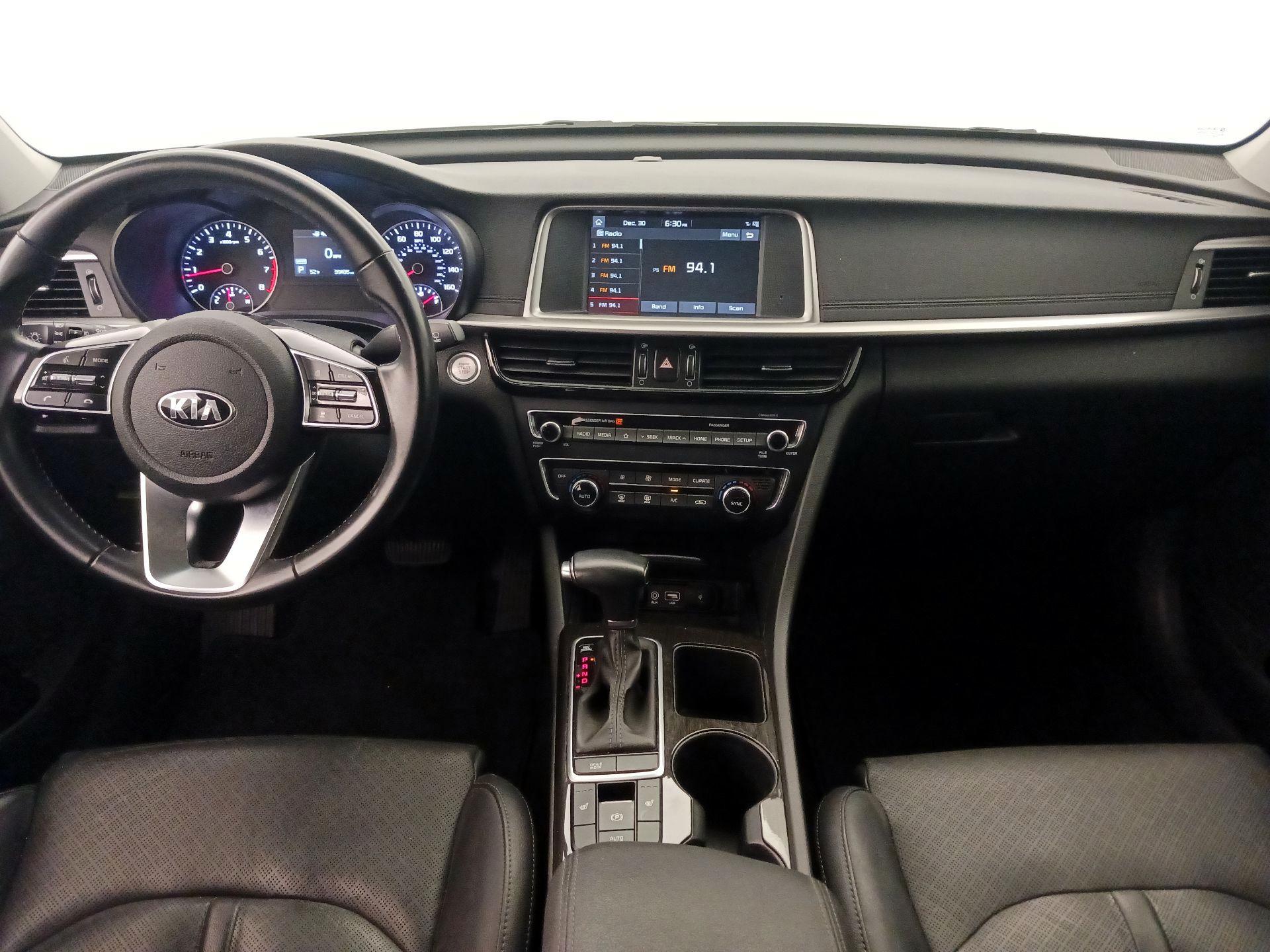 Thumbnail: 2020 Kia Optima - 9