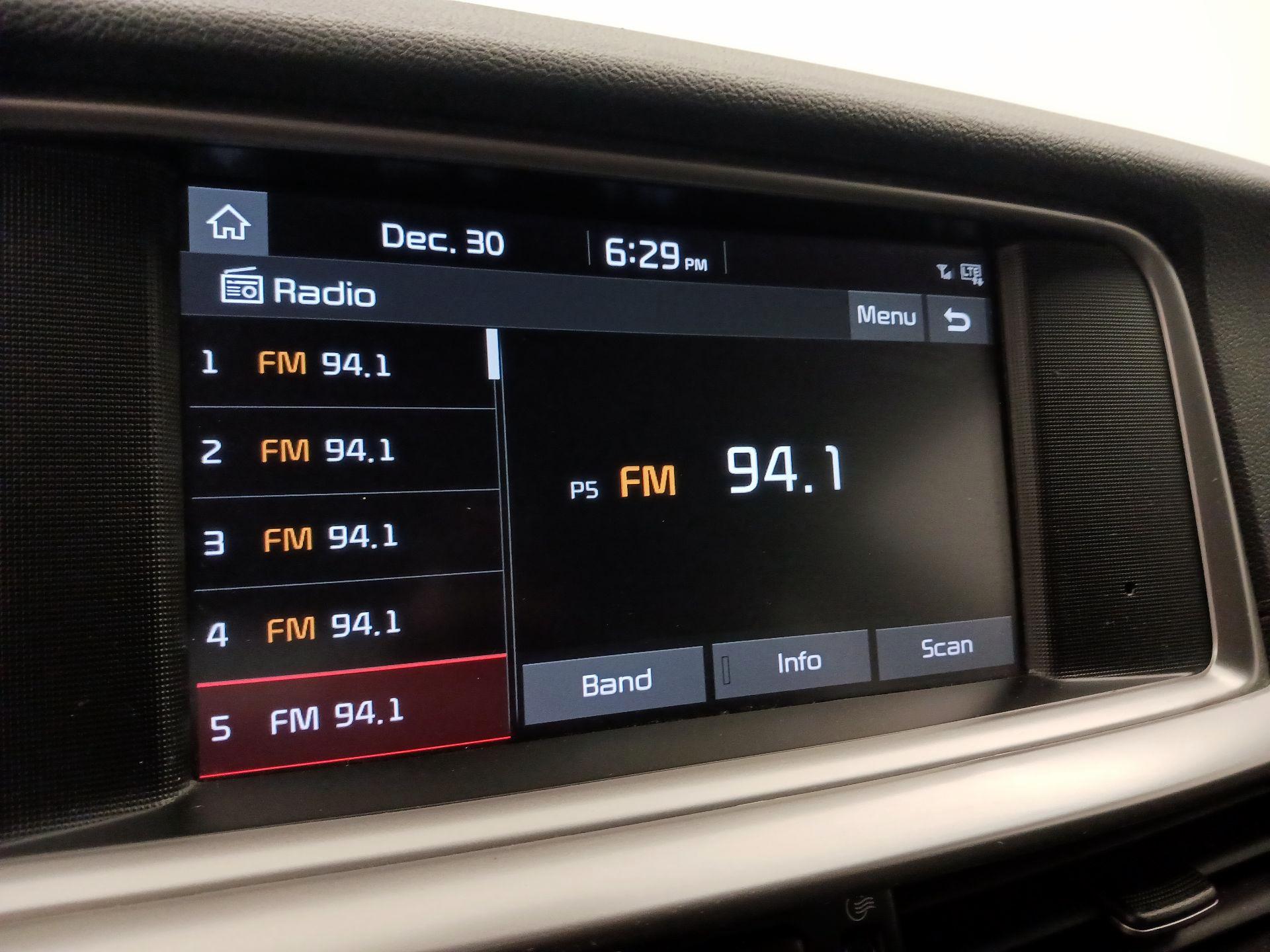 Thumbnail: 2020 Kia Optima - 15