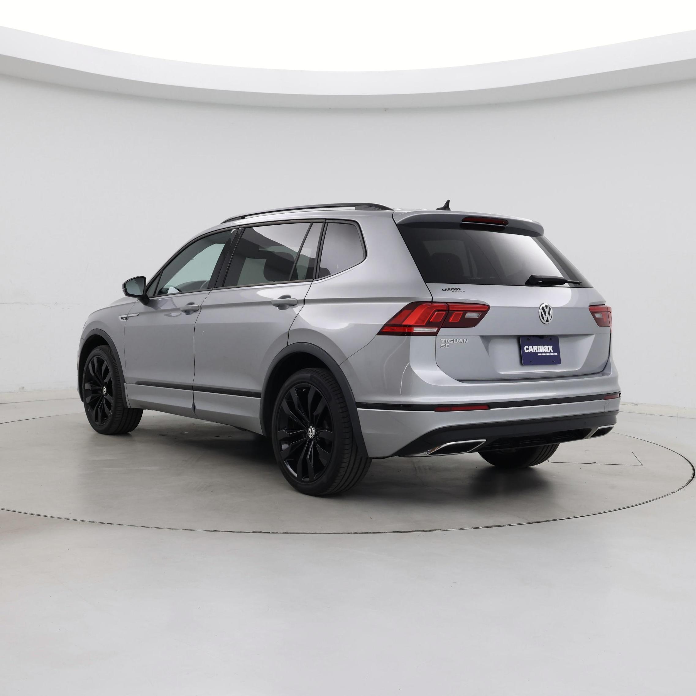 Thumbnail: 2021 Volkswagen Tiguan - 2