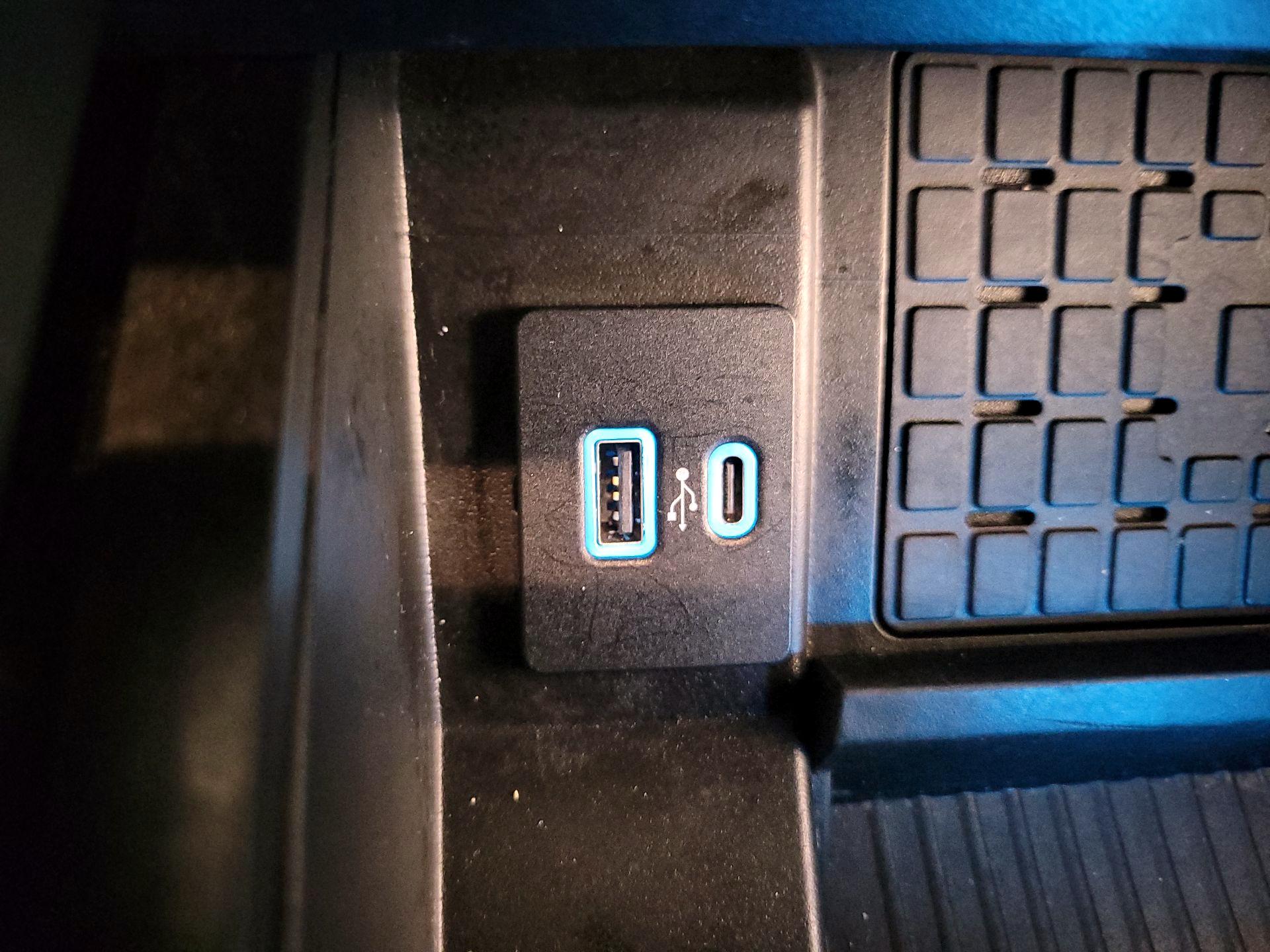 Thumbnail: 2024 Ford Expedition - 19